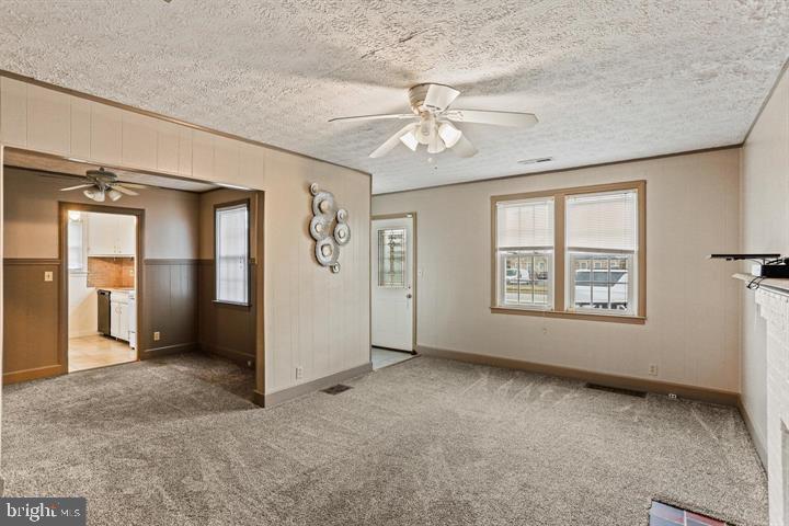 NONE AVAILABLE - Commercial Lease