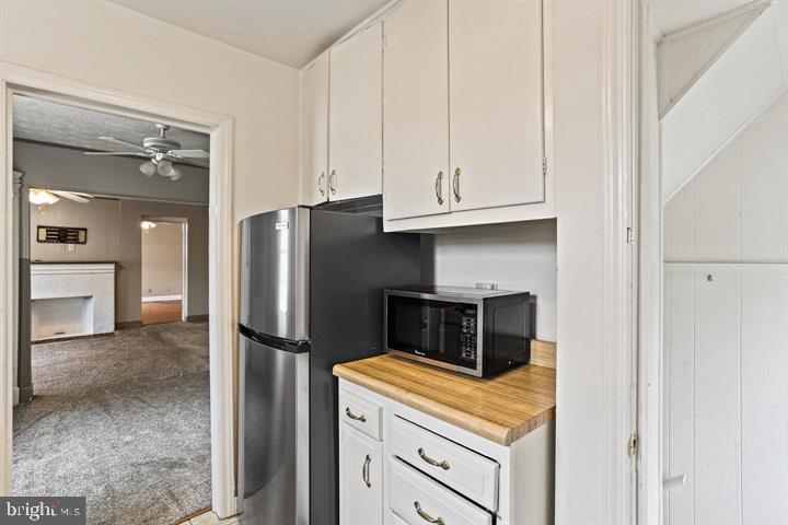 NONE AVAILABLE - Commercial Lease