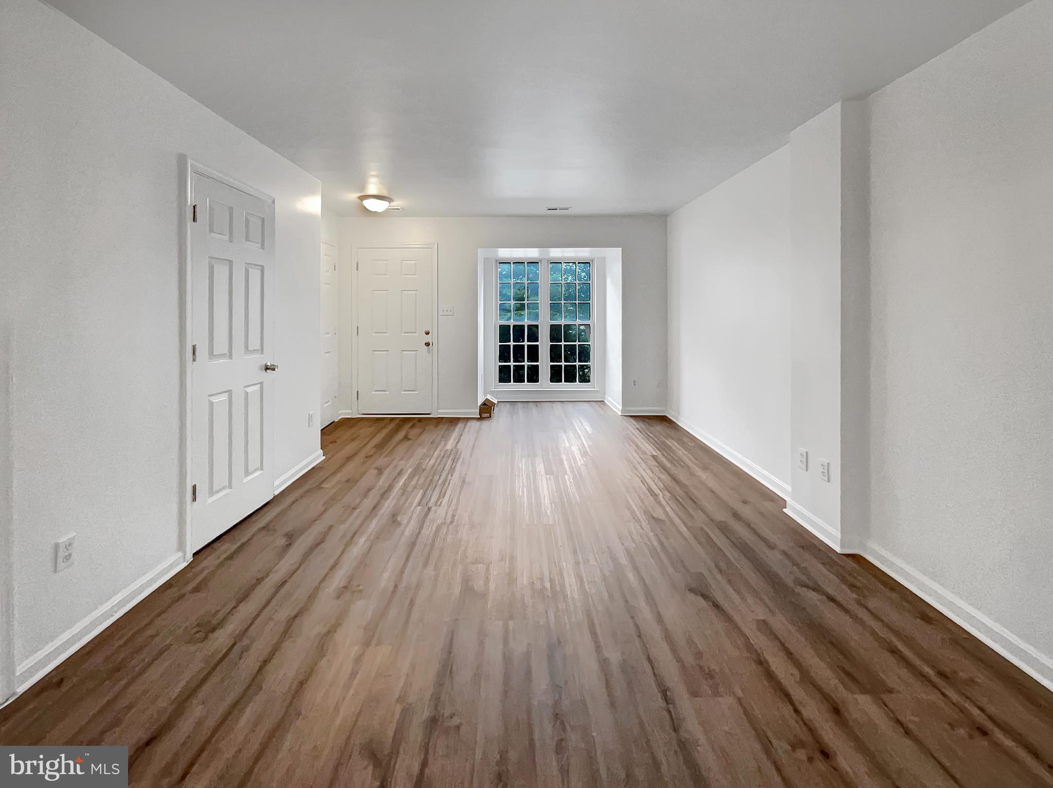 TRAILSIDE - Residential