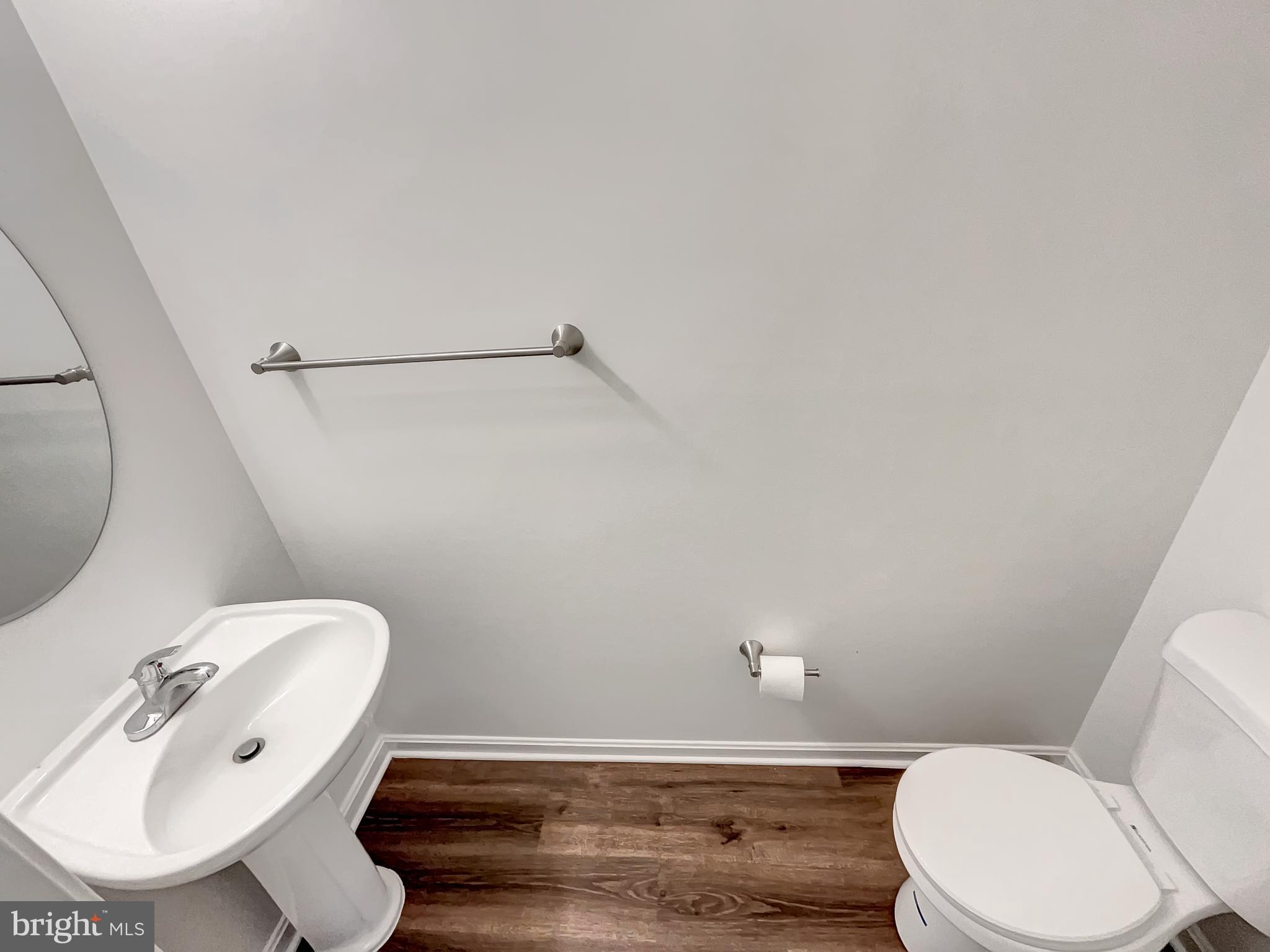 TRAILSIDE - Residential