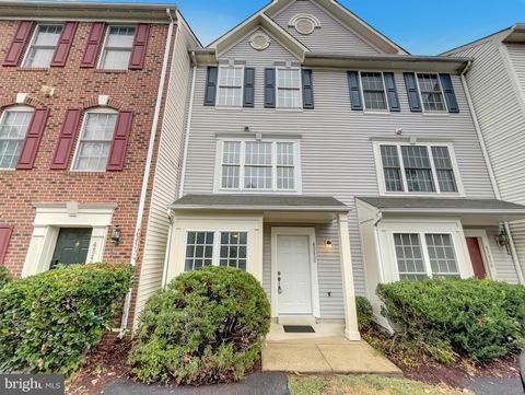 45458 OAK TRAIL SQUARE STERLING VA 20164