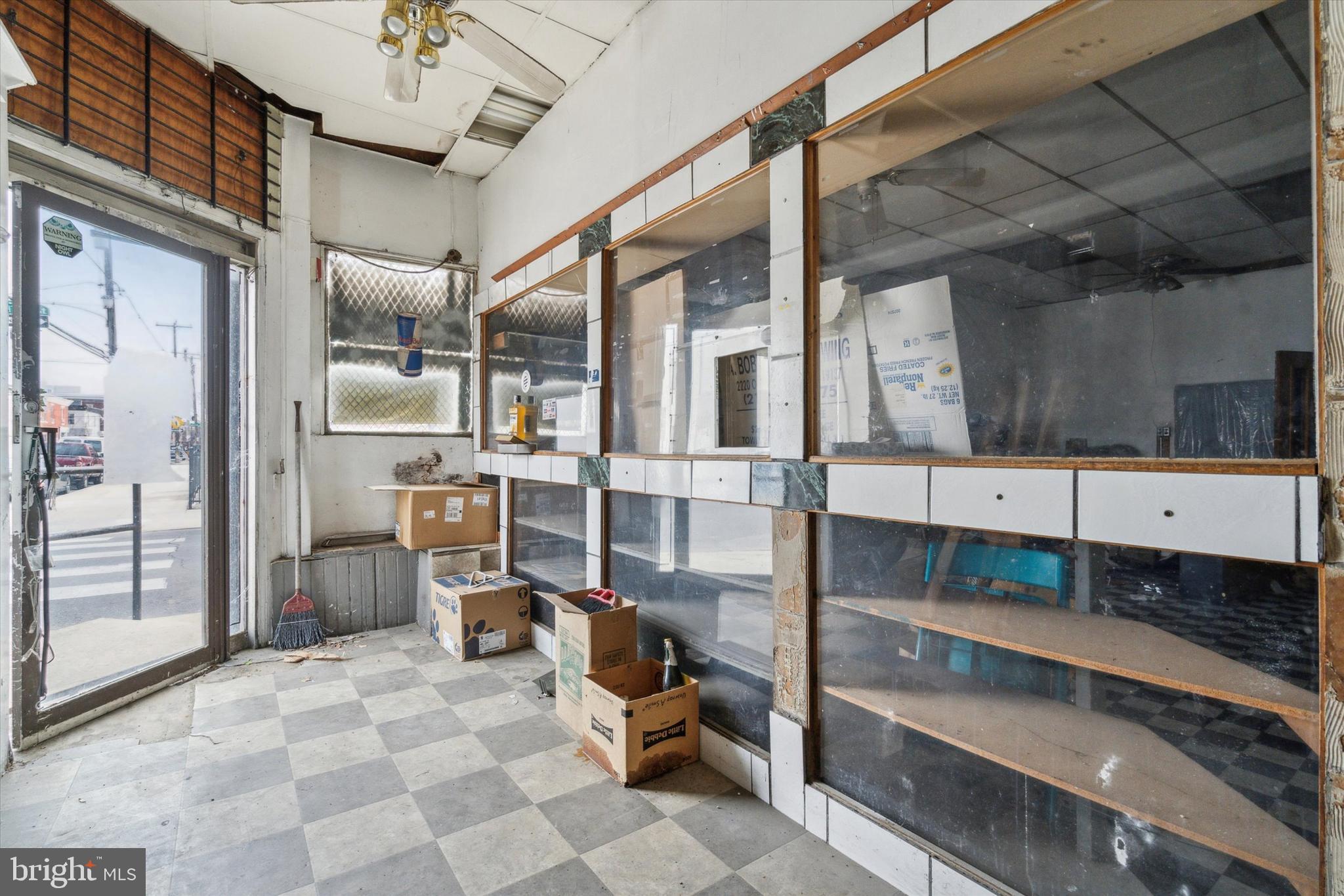 POINT BREEZE - Residential