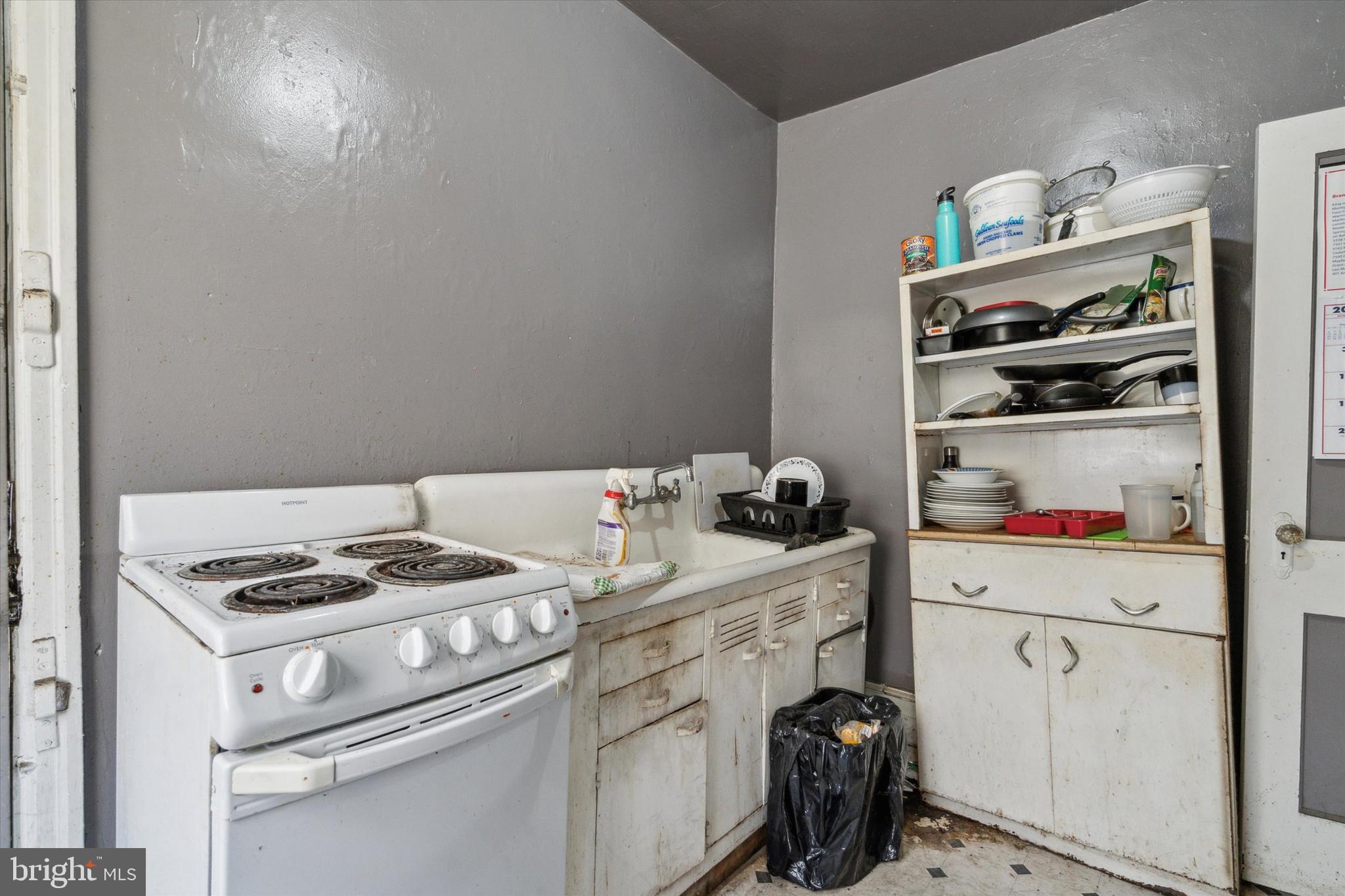 POINT BREEZE - Residential