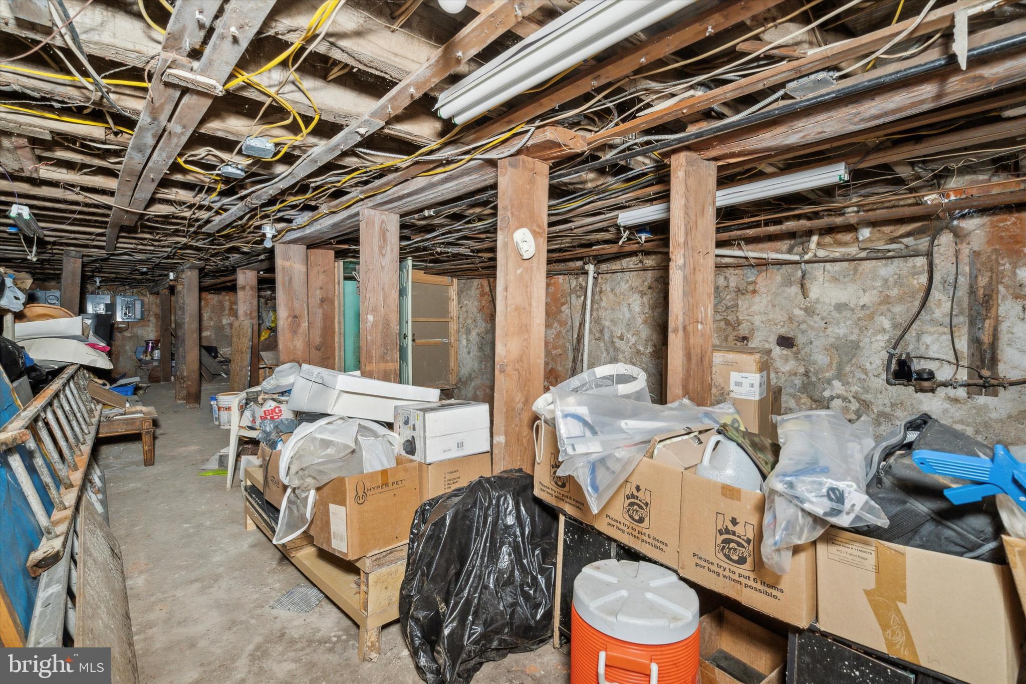 POINT BREEZE - Residential