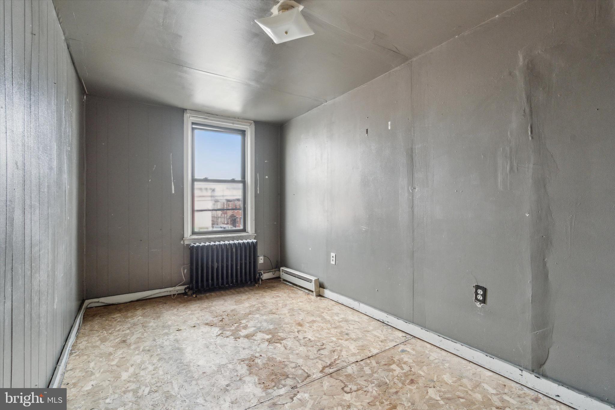 POINT BREEZE - Residential