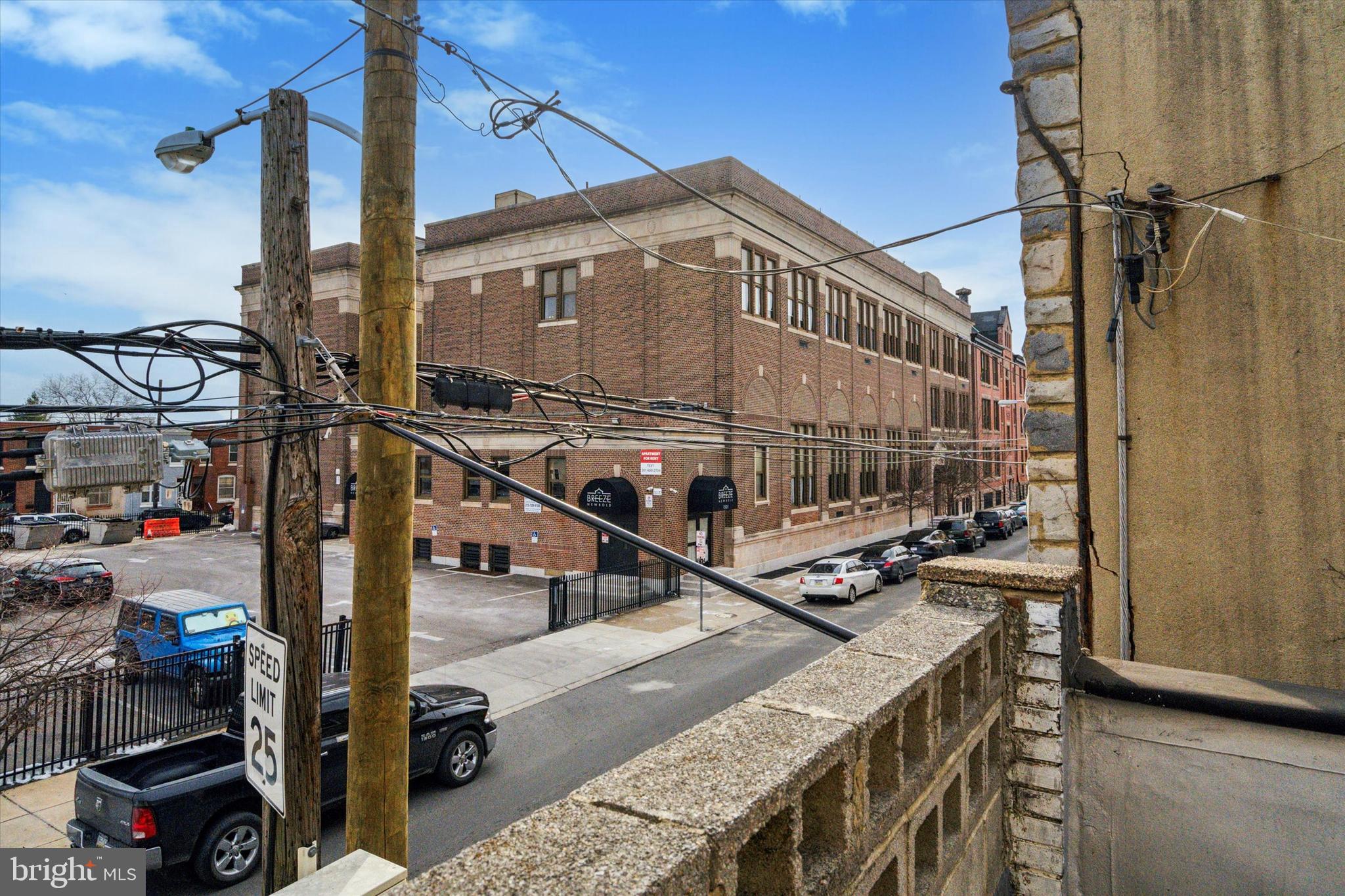 POINT BREEZE - Residential