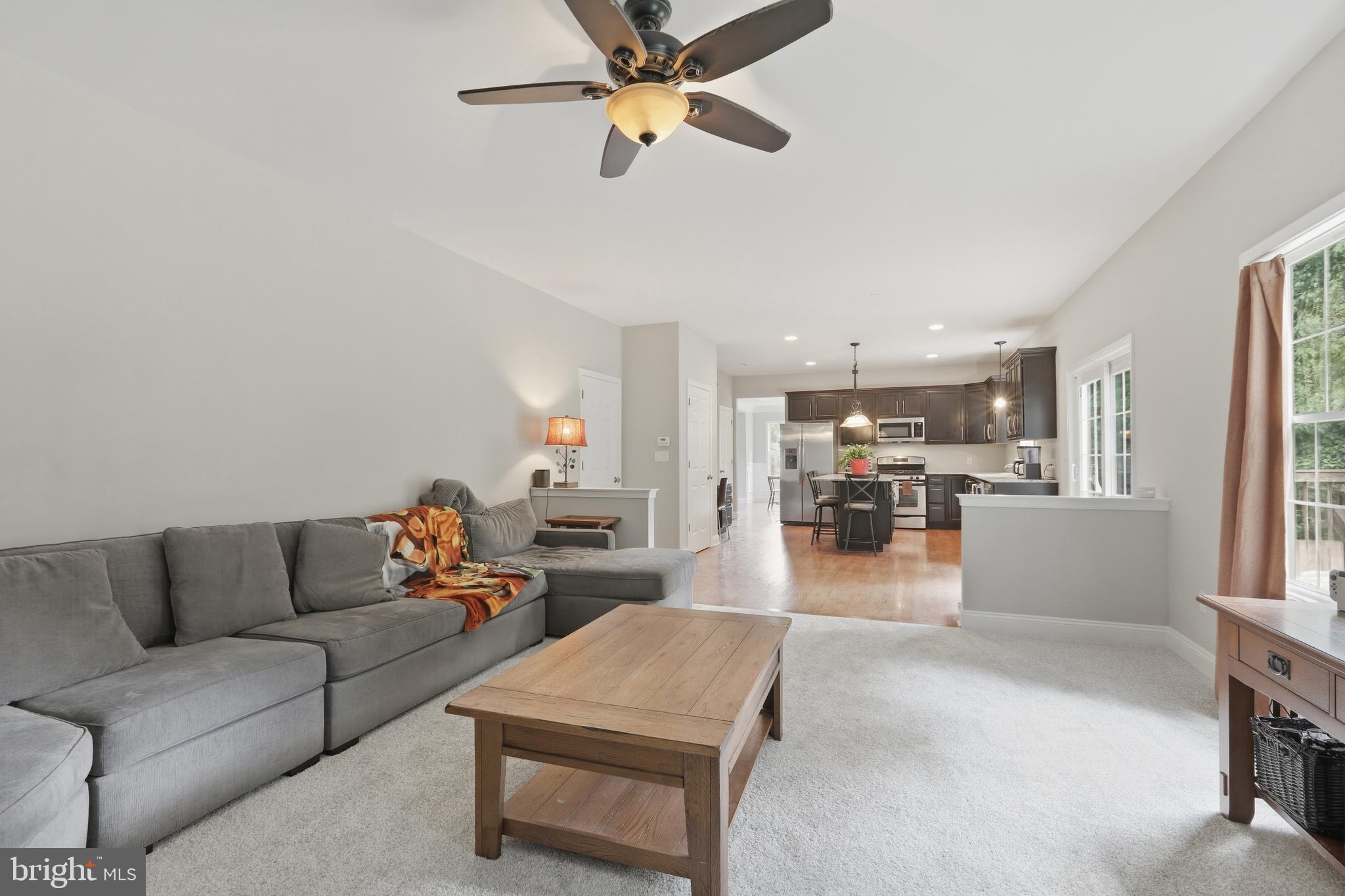 115 BURGUNDY LANE