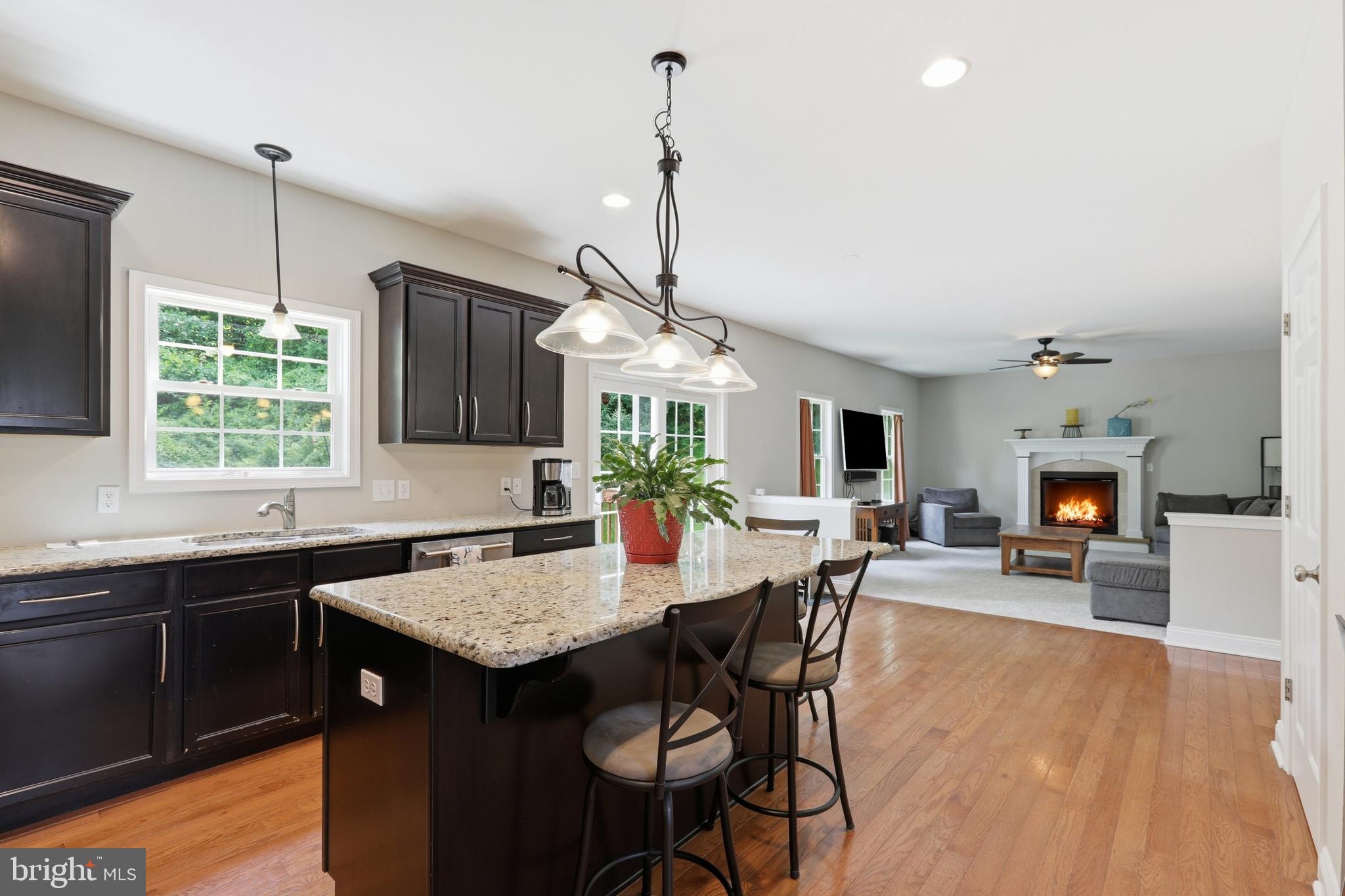 115 BURGUNDY LANE