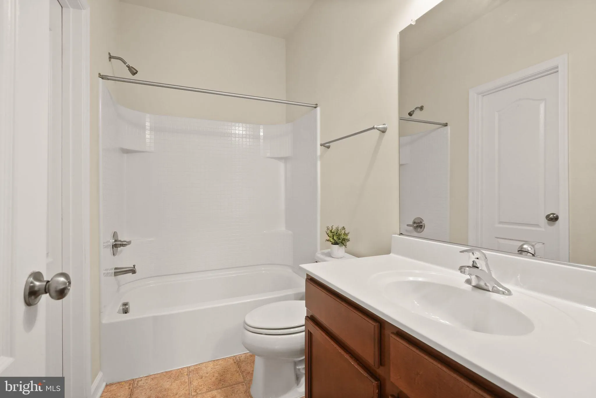 Gainesville, Virginia 20155, United States, 4 Bedrooms Bedrooms, ,5 BathroomsBathrooms,Residential,Coming Soon,177708