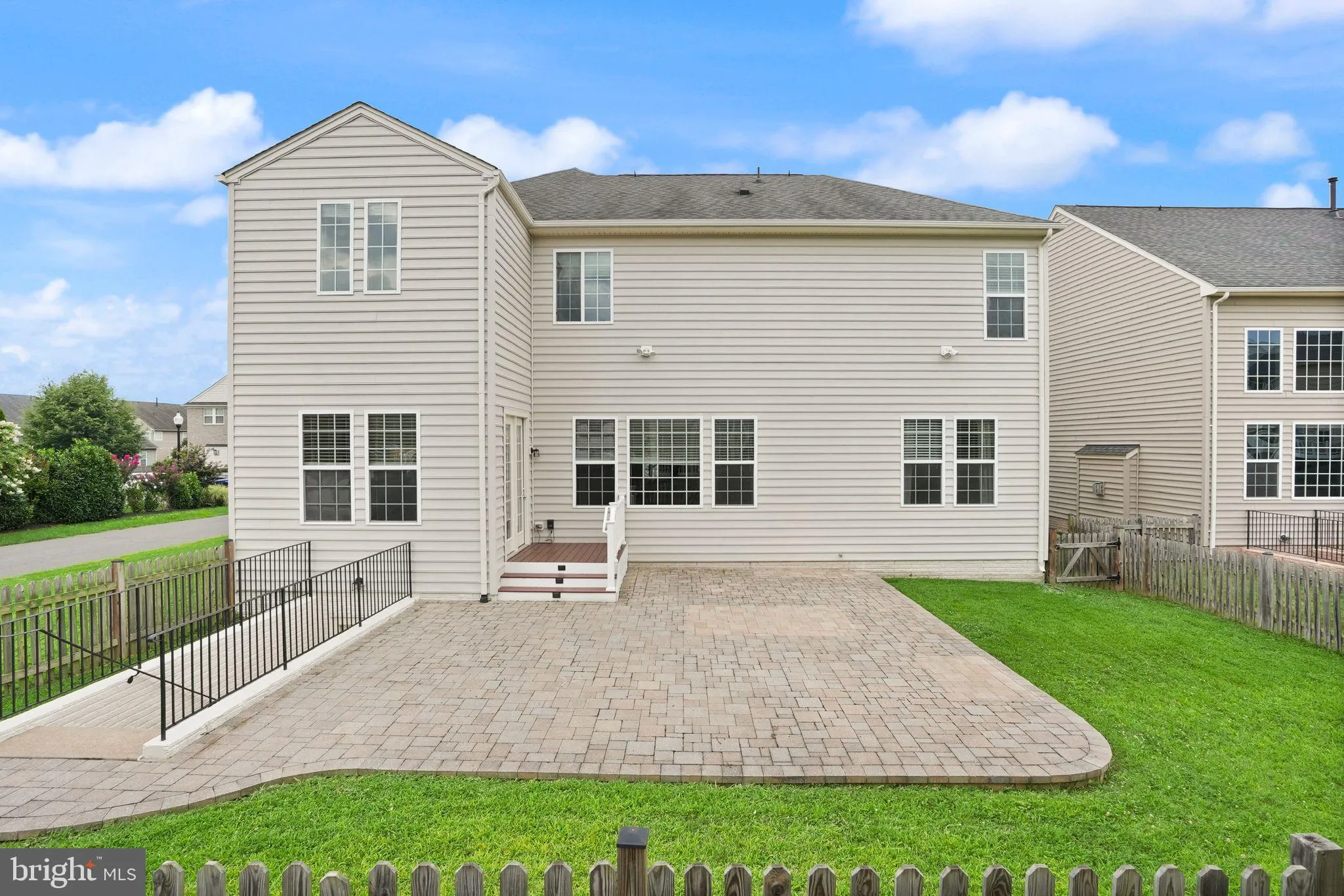 Gainesville, Virginia 20155, United States, 4 Bedrooms Bedrooms, ,5 BathroomsBathrooms,Residential,Coming Soon,177708