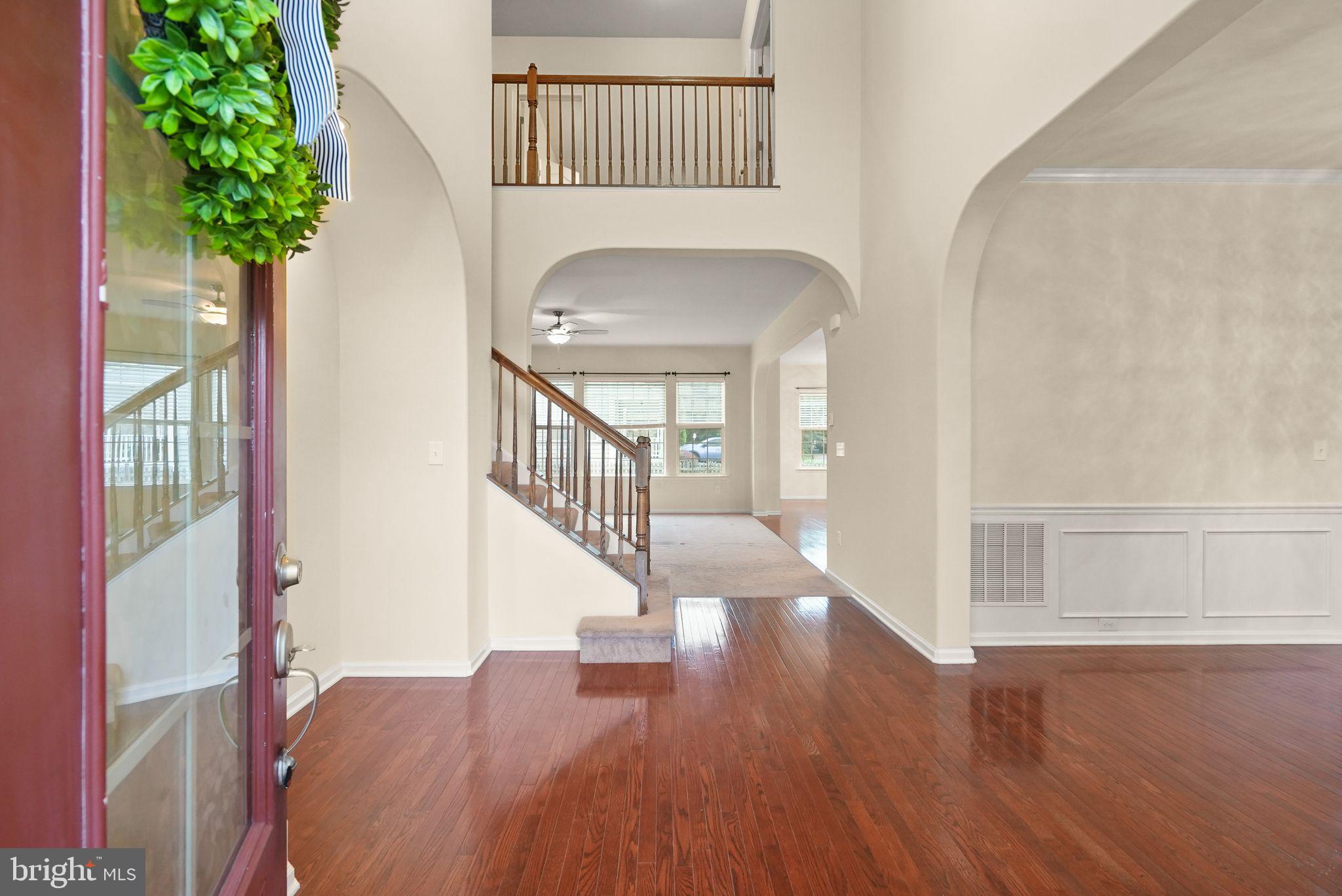 13874 ESTATE MANOR DRIVE