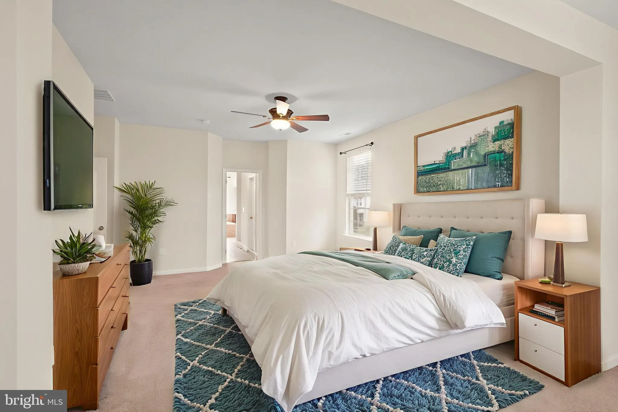 Gainesville, Virginia 20155, United States, 4 Bedrooms Bedrooms, ,5 BathroomsBathrooms,Residential,Coming Soon,177708