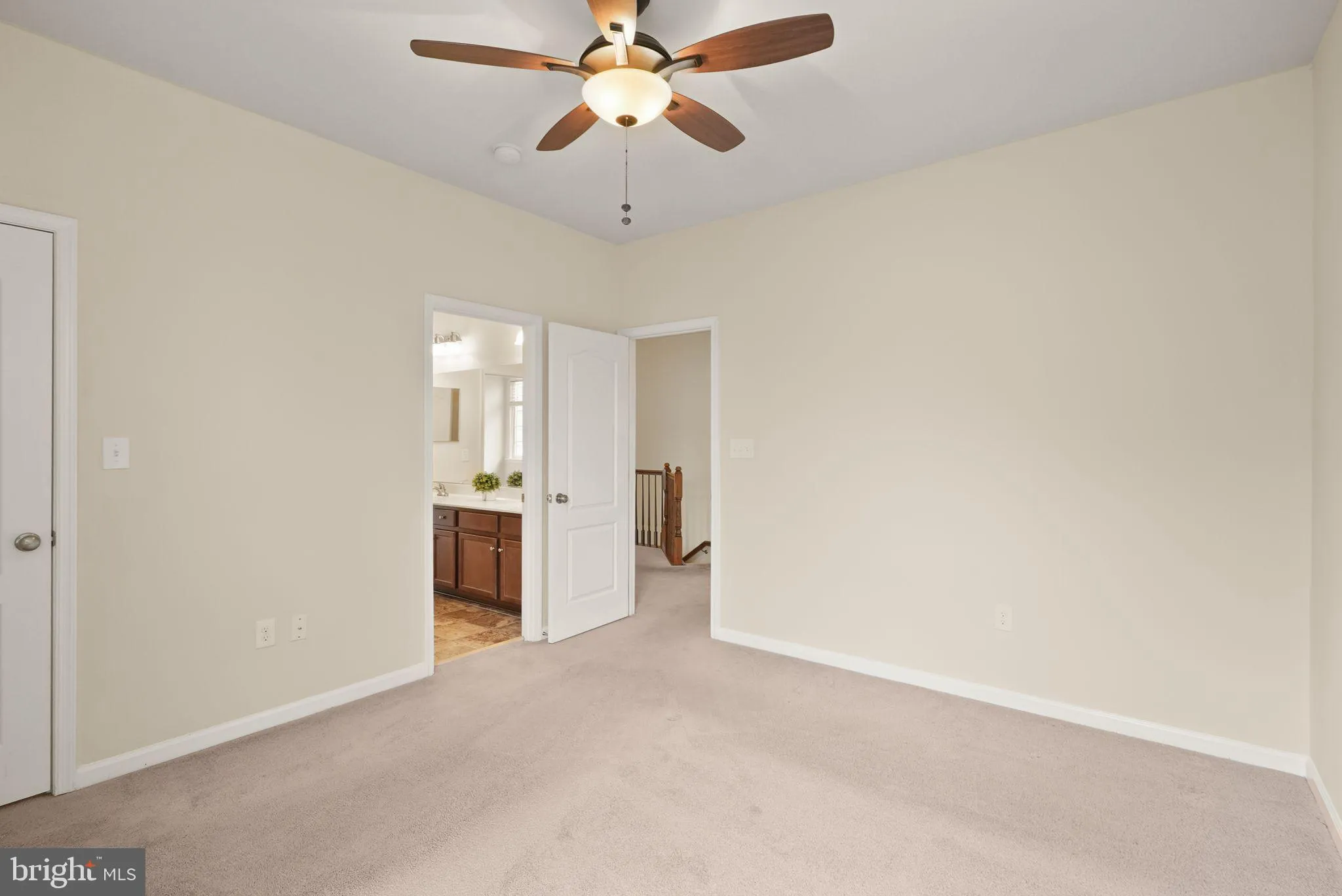 Gainesville, Virginia 20155, United States, 4 Bedrooms Bedrooms, ,5 BathroomsBathrooms,Residential,Coming Soon,177708