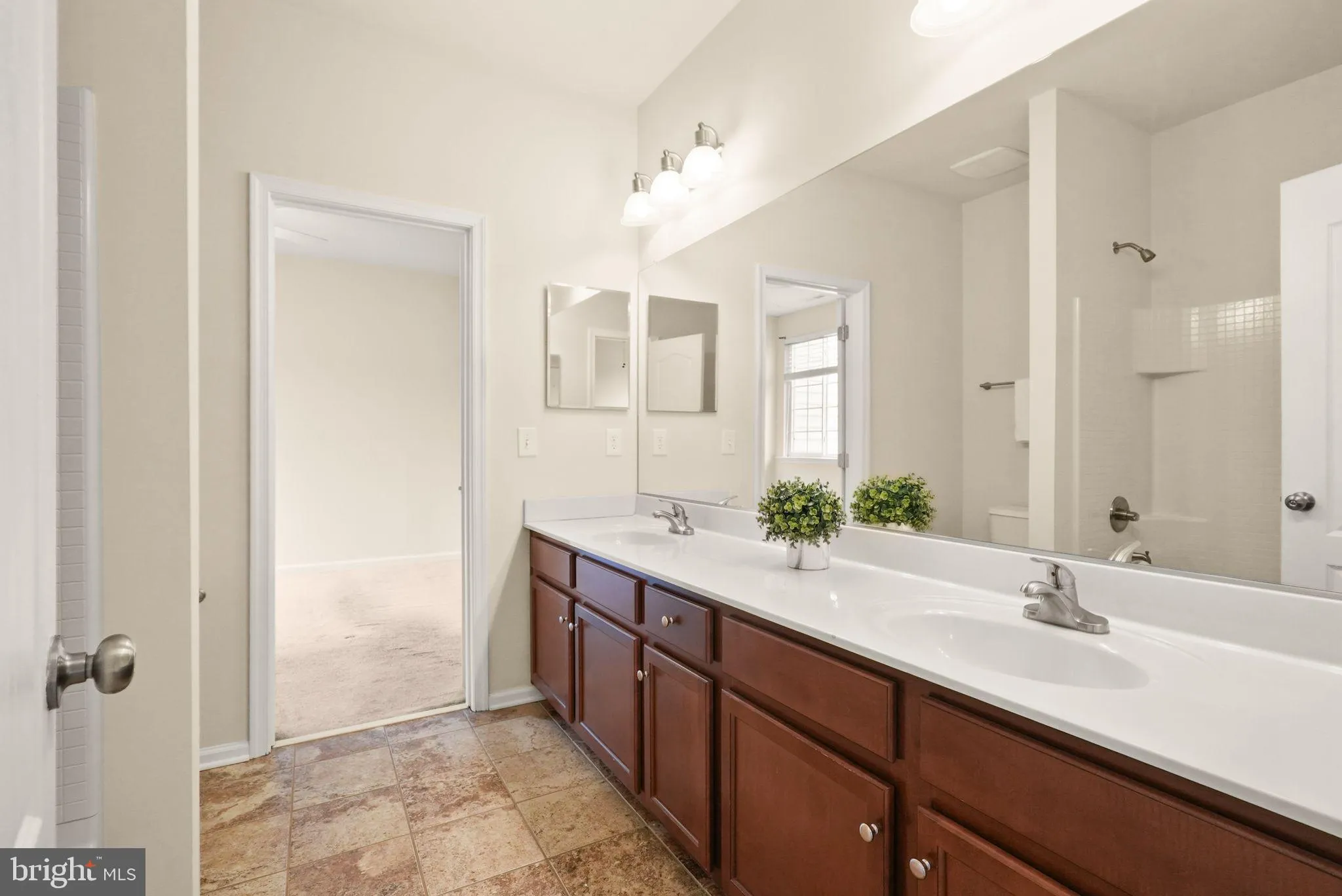 Gainesville, Virginia 20155, United States, 4 Bedrooms Bedrooms, ,5 BathroomsBathrooms,Residential,Coming Soon,177708