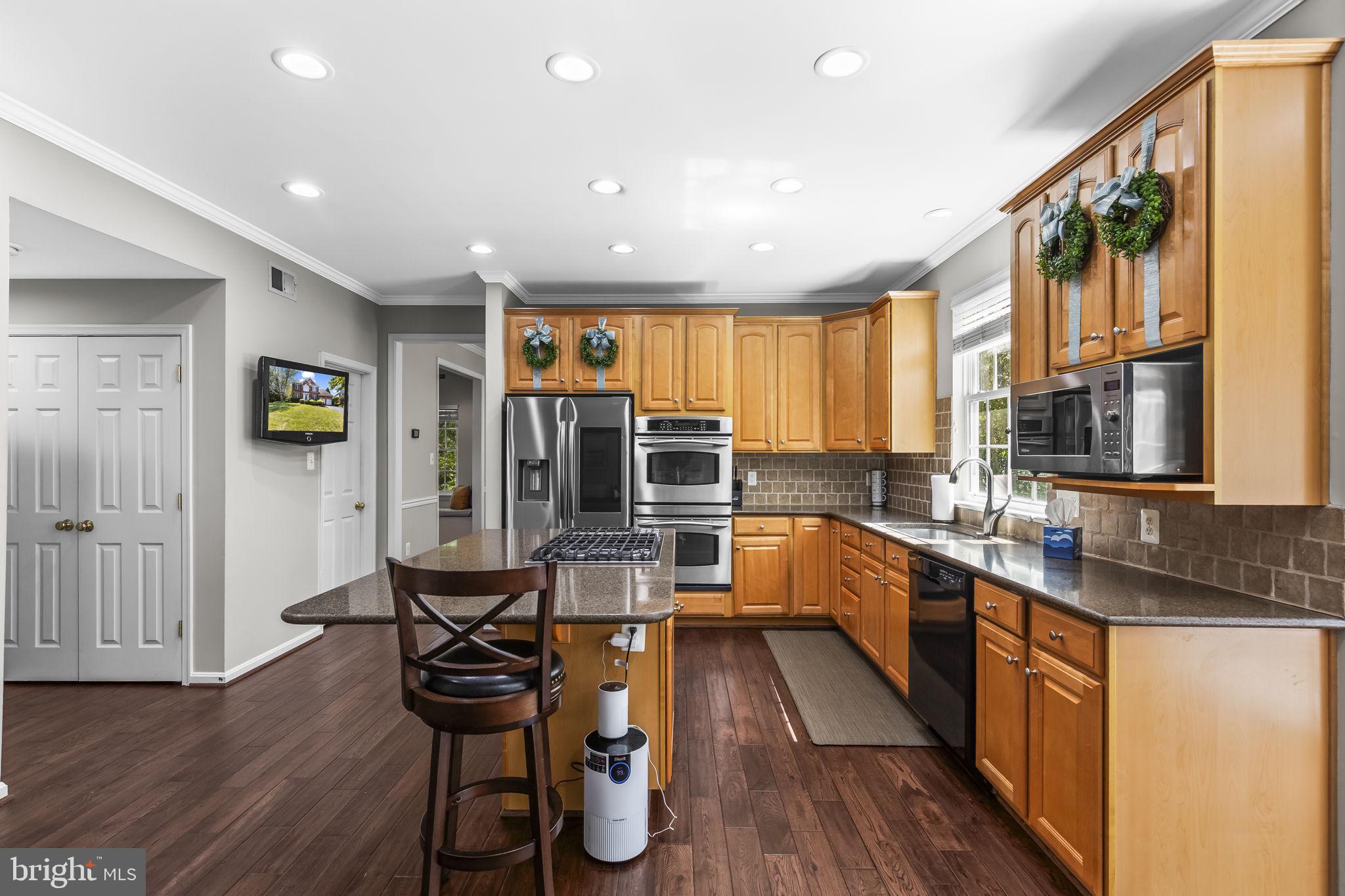 CHAPEL GROVE - Residential