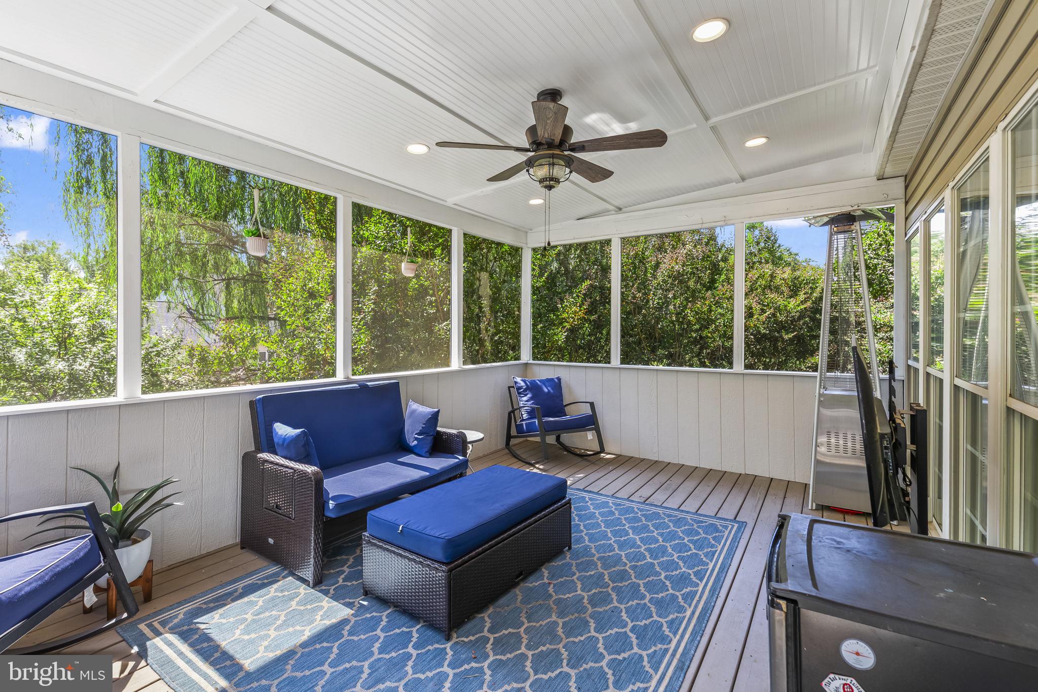 CHAPEL GROVE - Residential