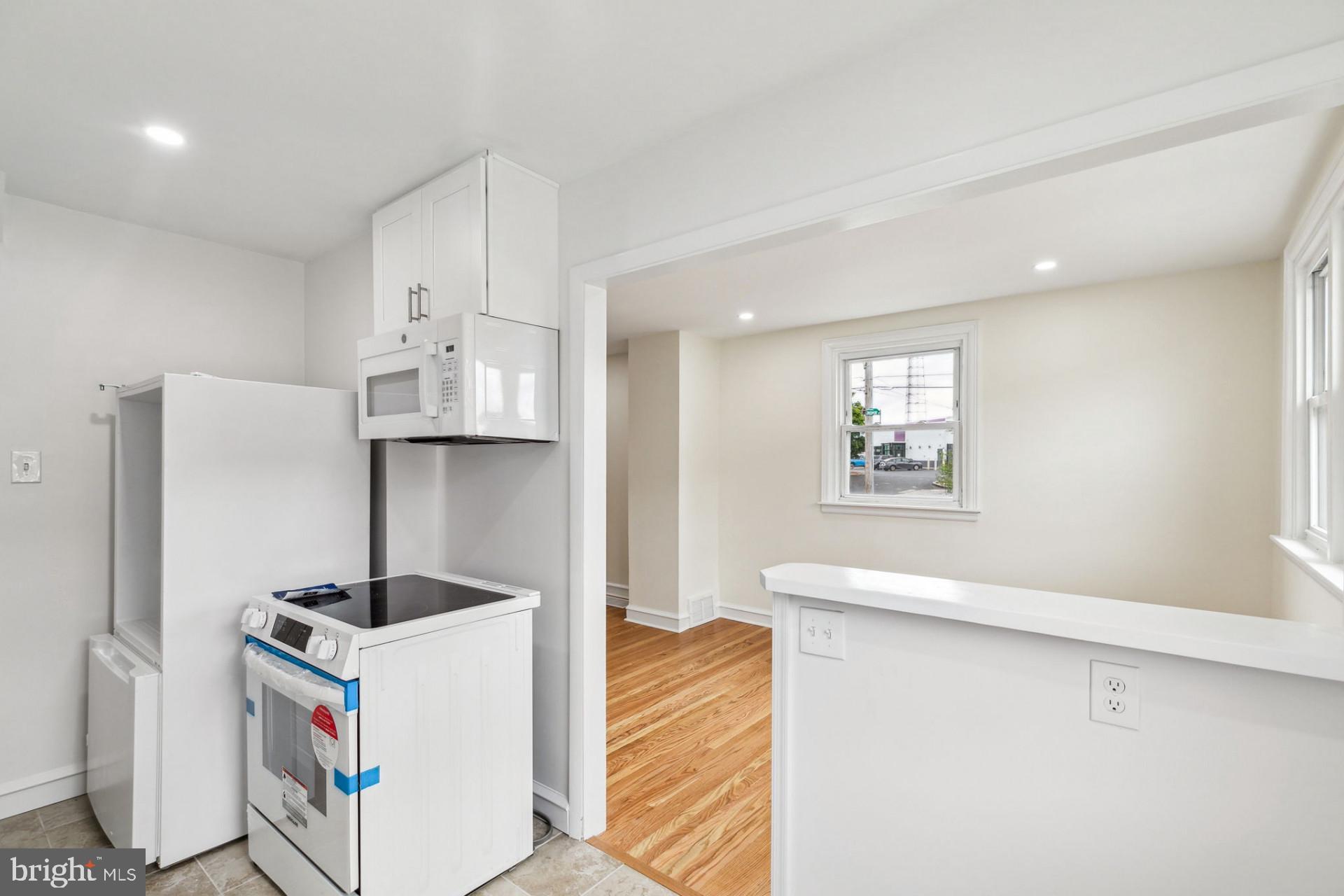 MAYFAIR - Residential