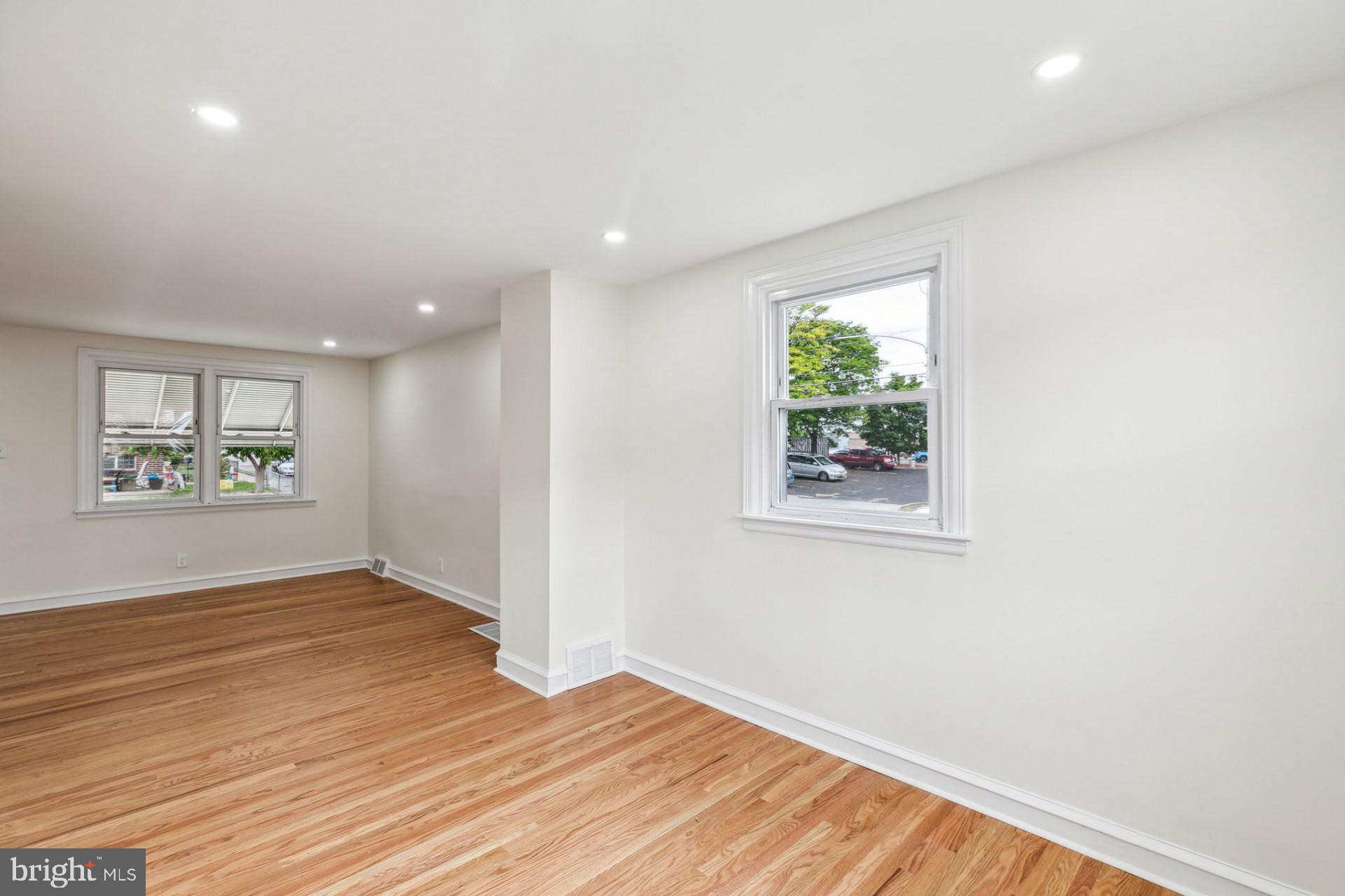 MAYFAIR - Residential