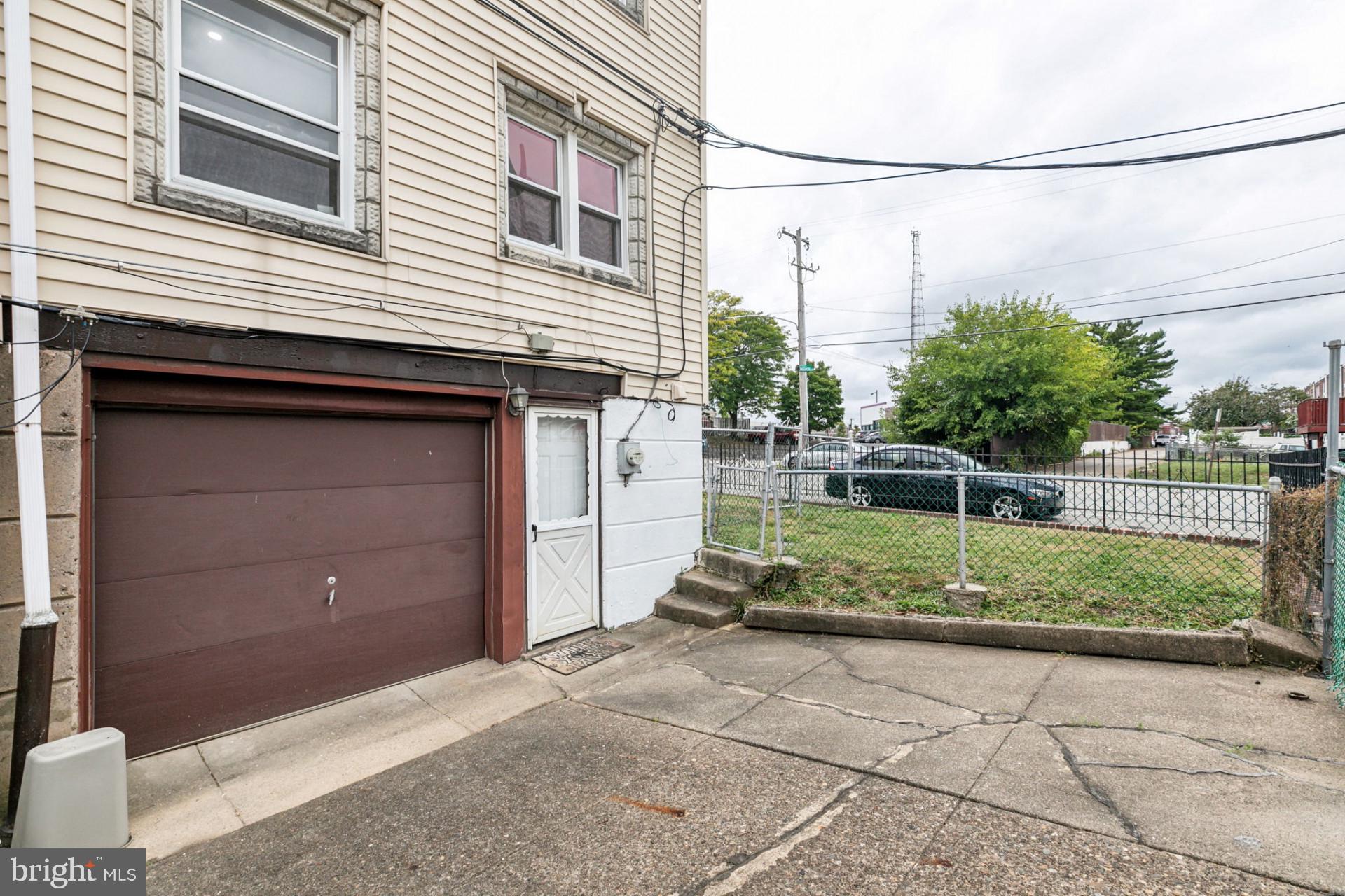 MAYFAIR - Residential