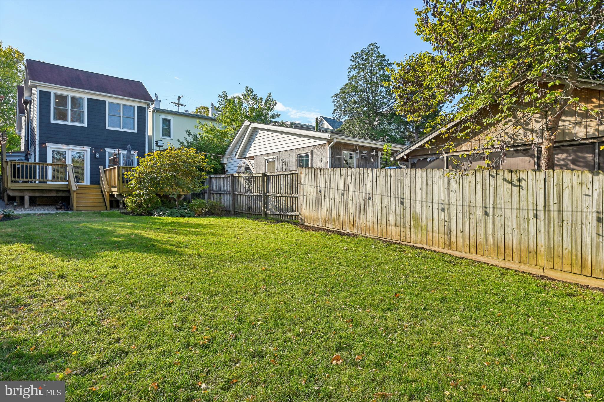 PRESIDENTS HILL - Residential