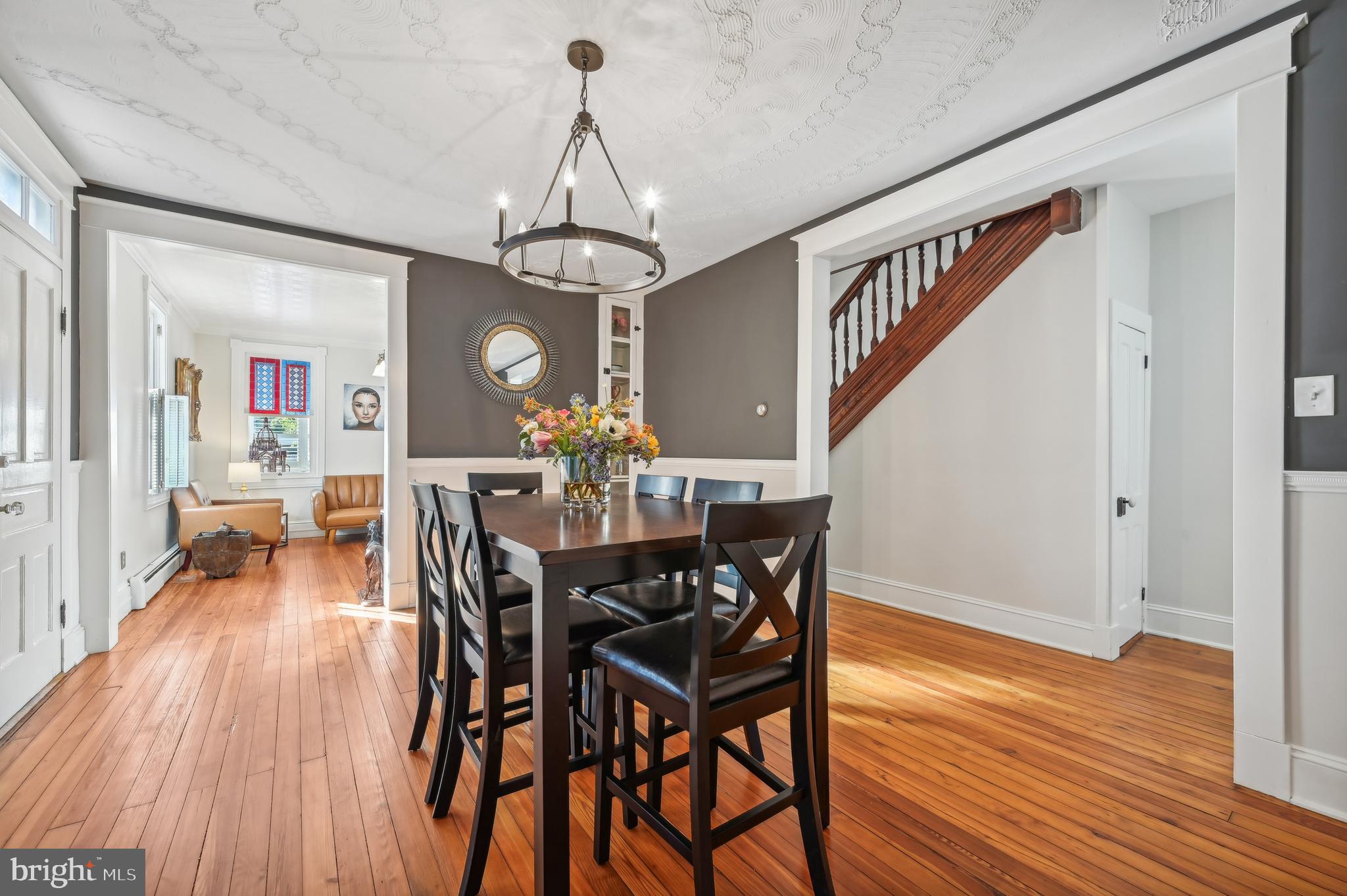 PRESIDENTS HILL - Residential