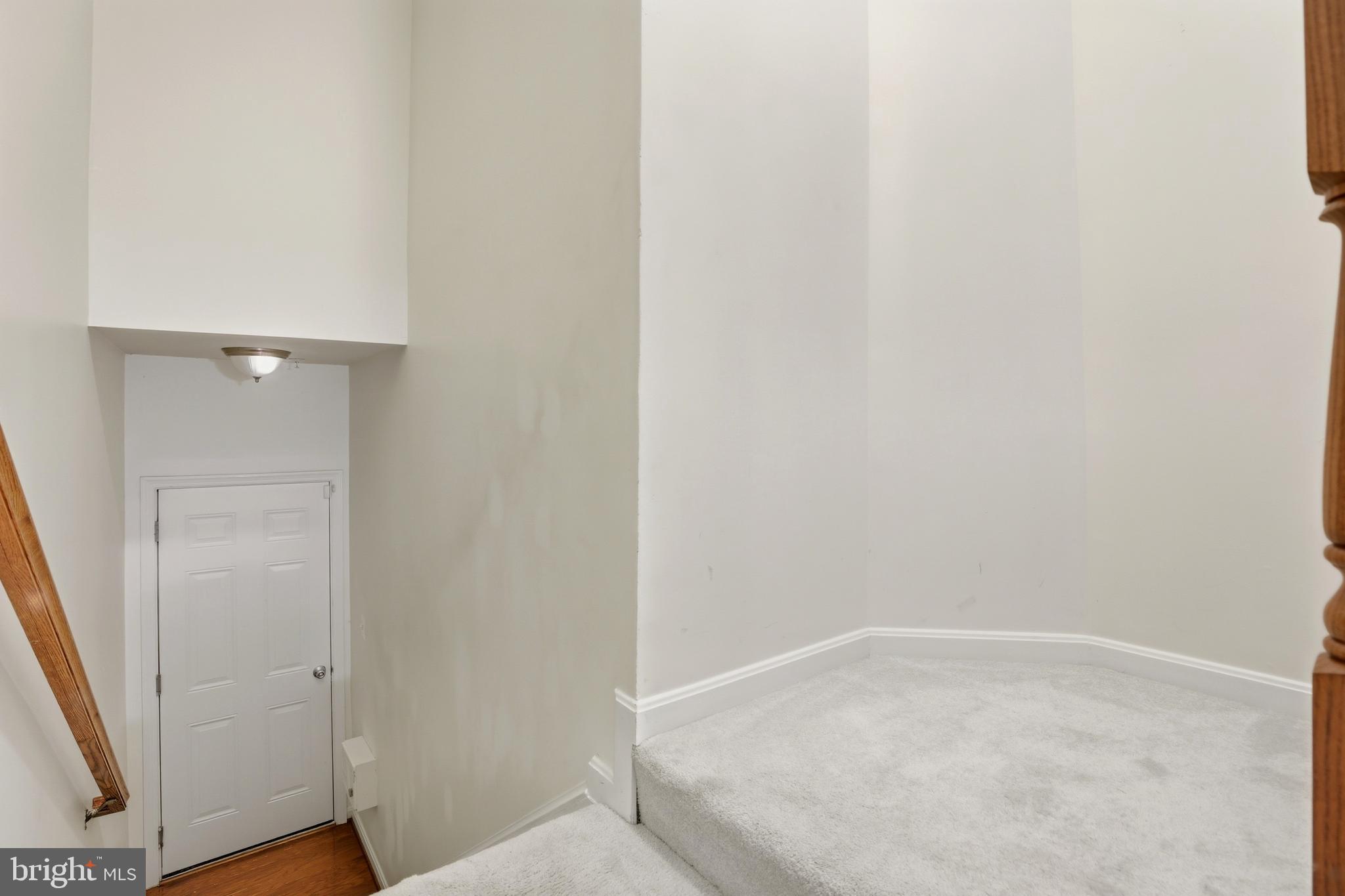 LEE SQUARE - Residential Lease