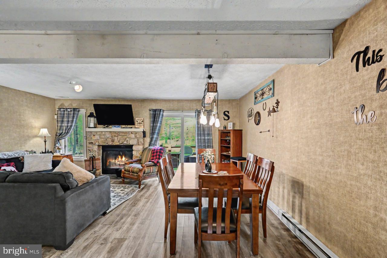 SNOW RIDGE VILLAGE - Residential