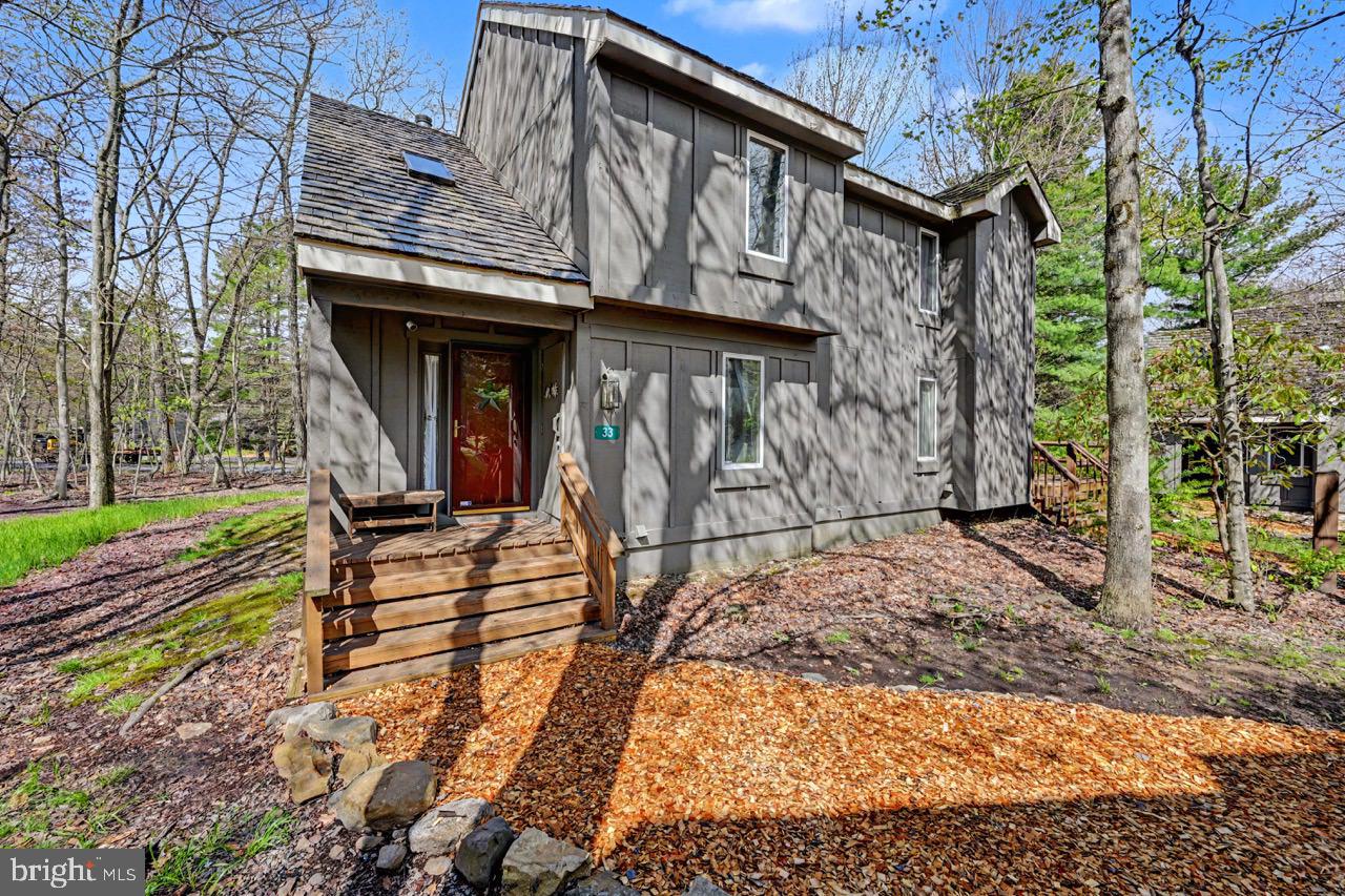 SNOW RIDGE VILLAGE - Residential