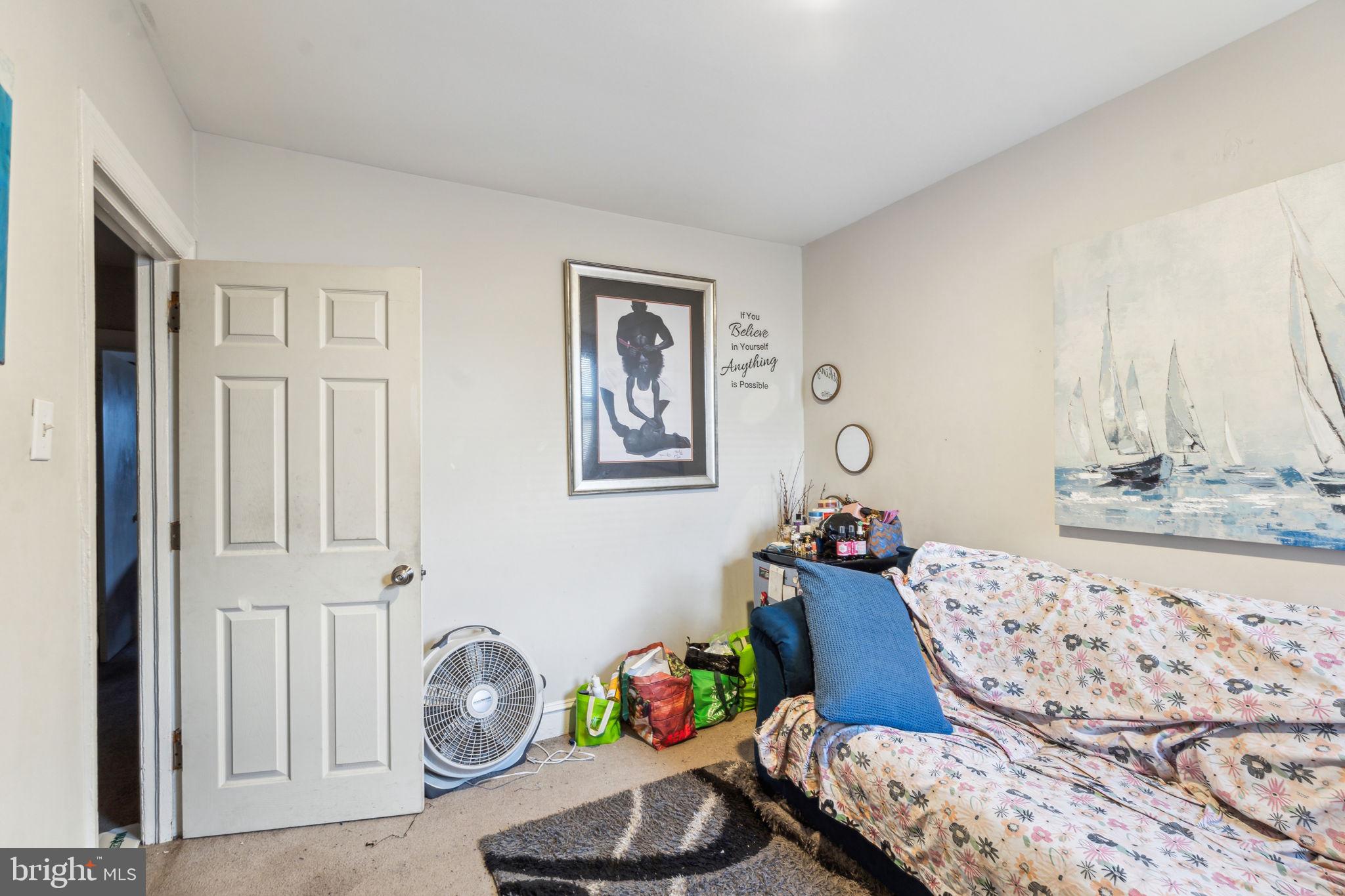 PHILADELPHIA - Residential