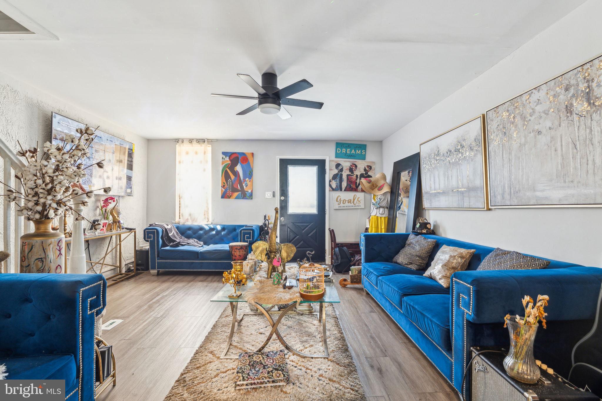 PHILADELPHIA - Residential