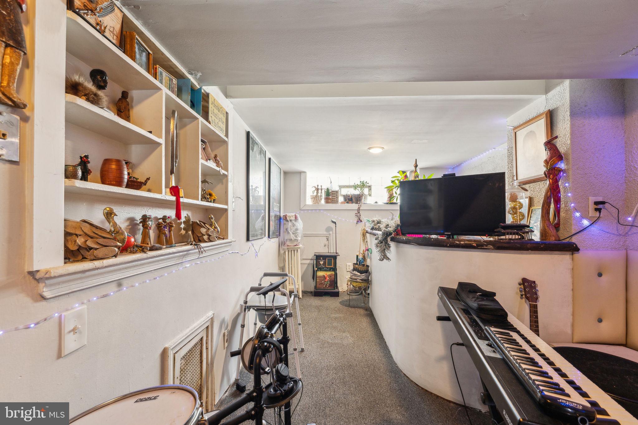 PHILADELPHIA - Residential