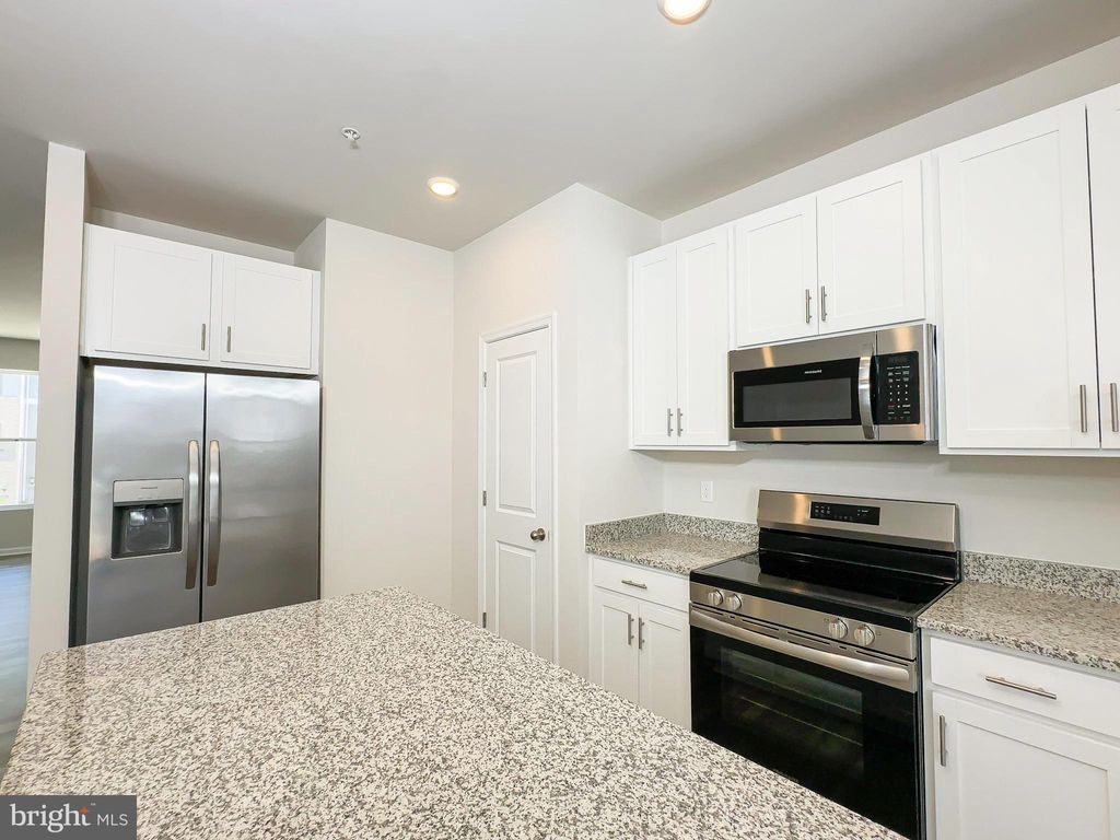 Photo of 5615 Ludlow Place, WHITE PLAINS, MD 20695 (MLS # MDCH2055502)