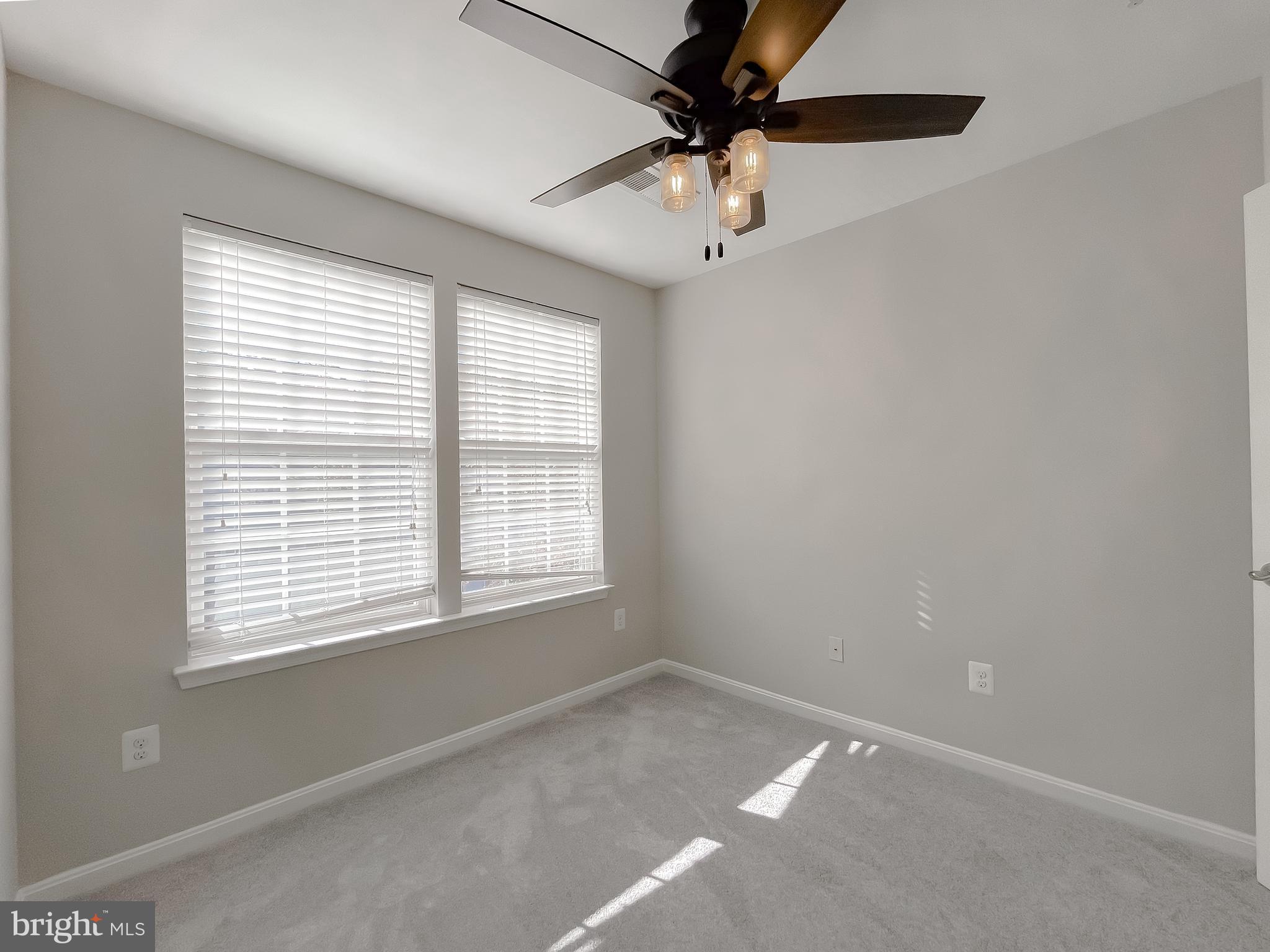 WILDEWOOD: WOODLAND PARK - Residential