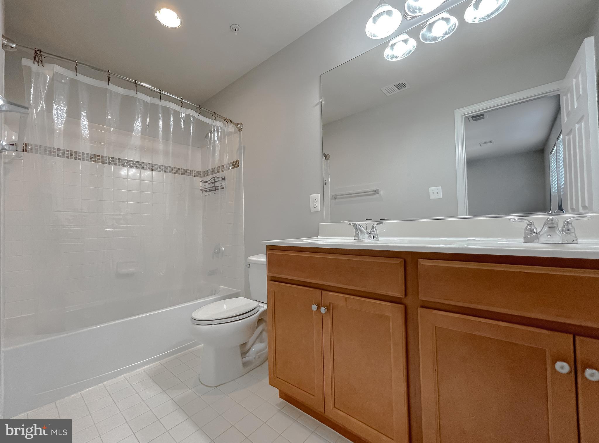 WILDEWOOD: WOODLAND PARK - Residential