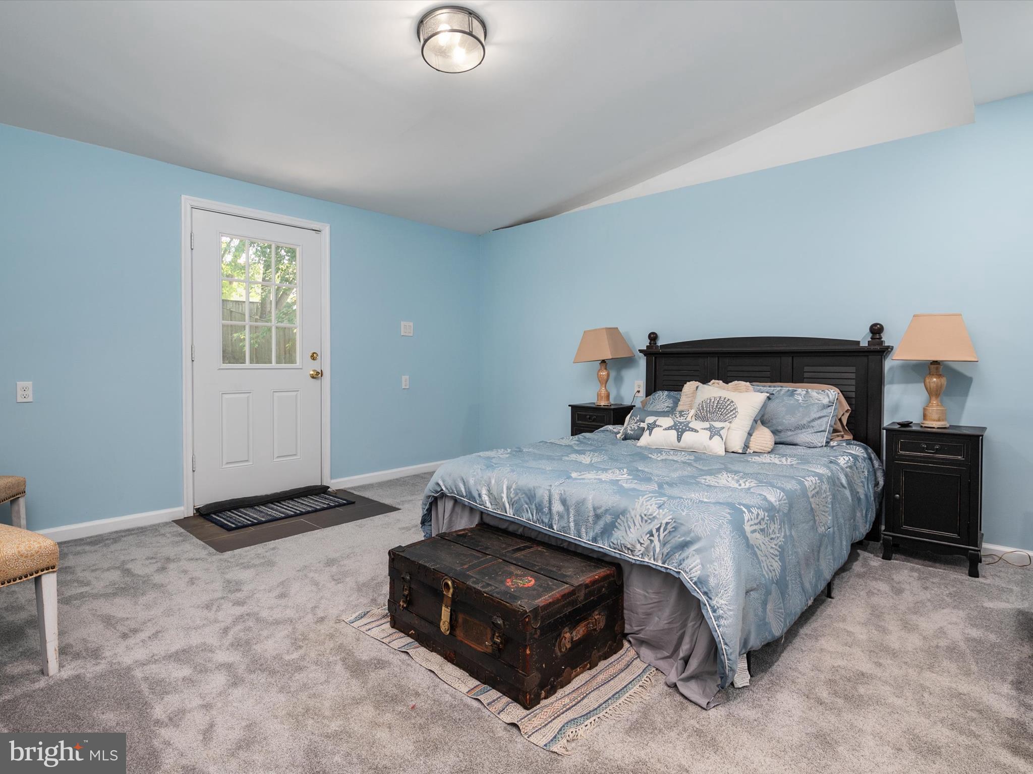 NORTHVIEW AT LAKE VILLAGE - Residential