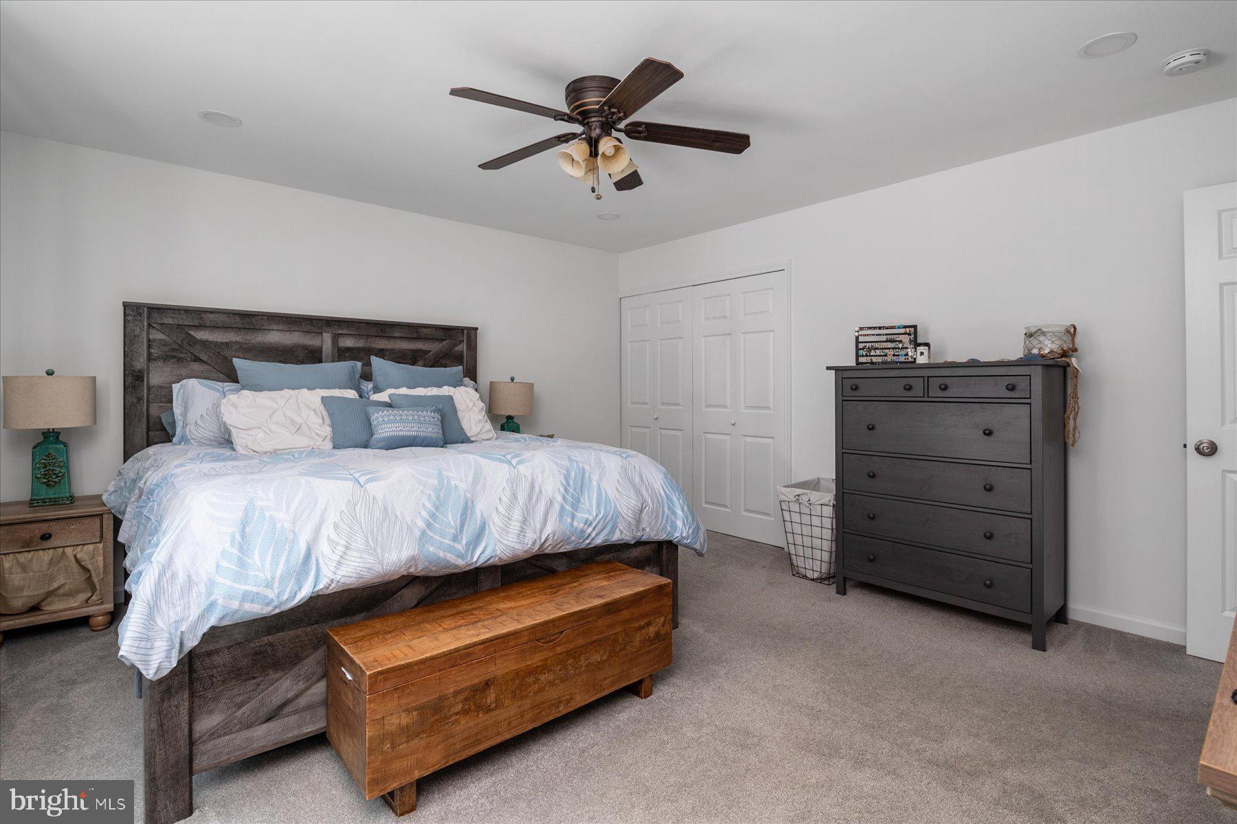 NORTHVIEW AT LAKE VILLAGE - Residential