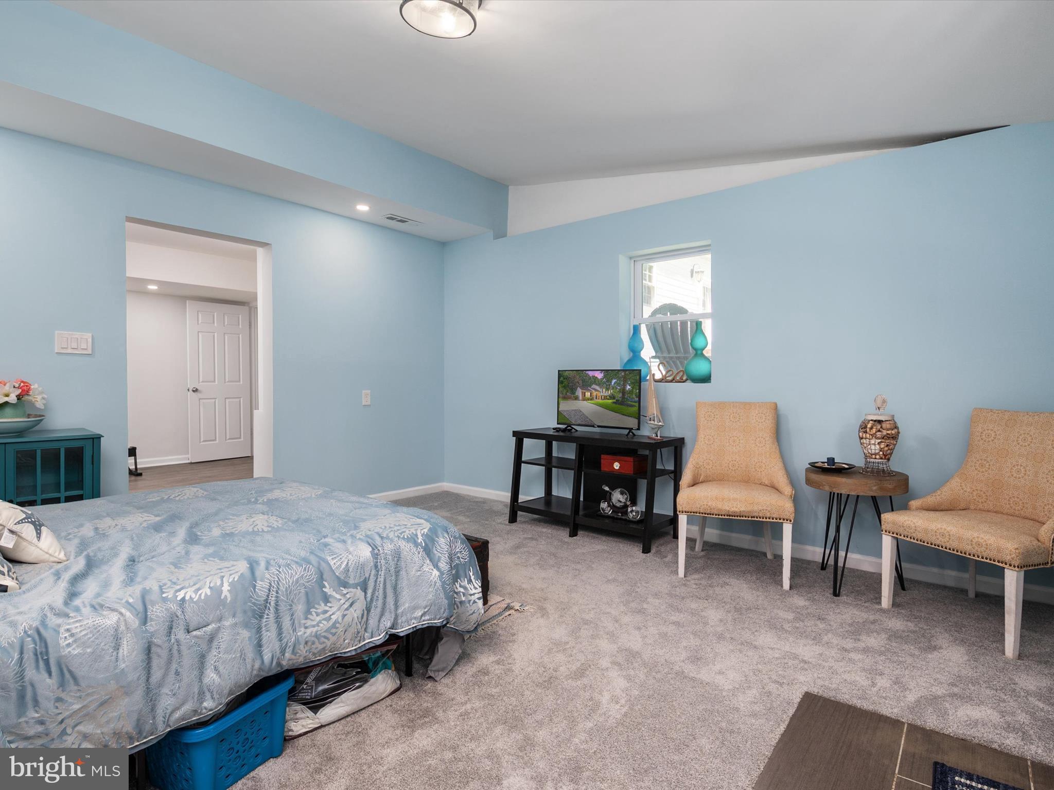 NORTHVIEW AT LAKE VILLAGE - Residential