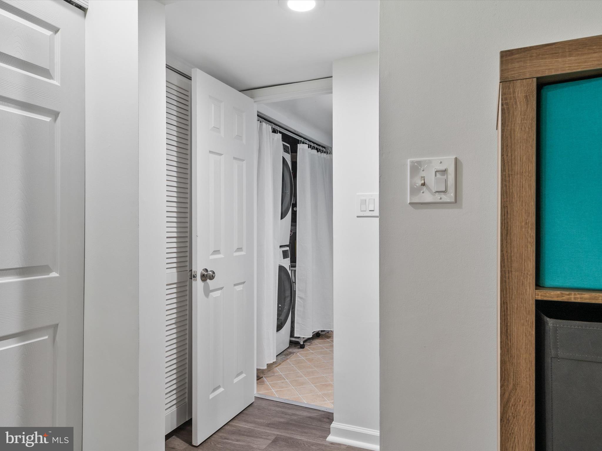 NORTHVIEW AT LAKE VILLAGE - Residential