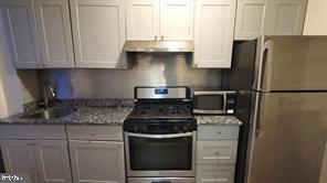 1701 LINDEN AVENUE 3B