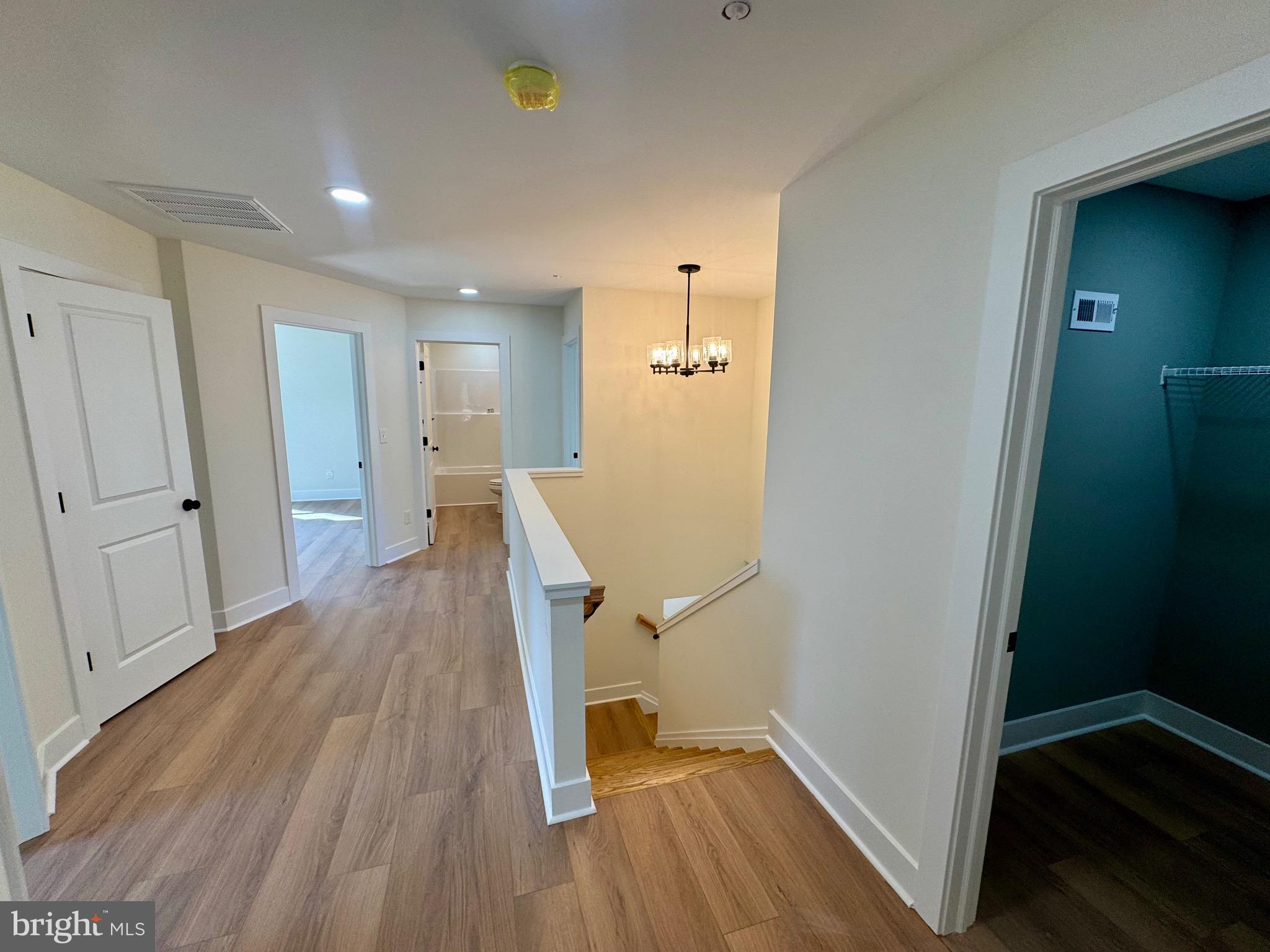 SUNNY ISLE OF KENT - Residential