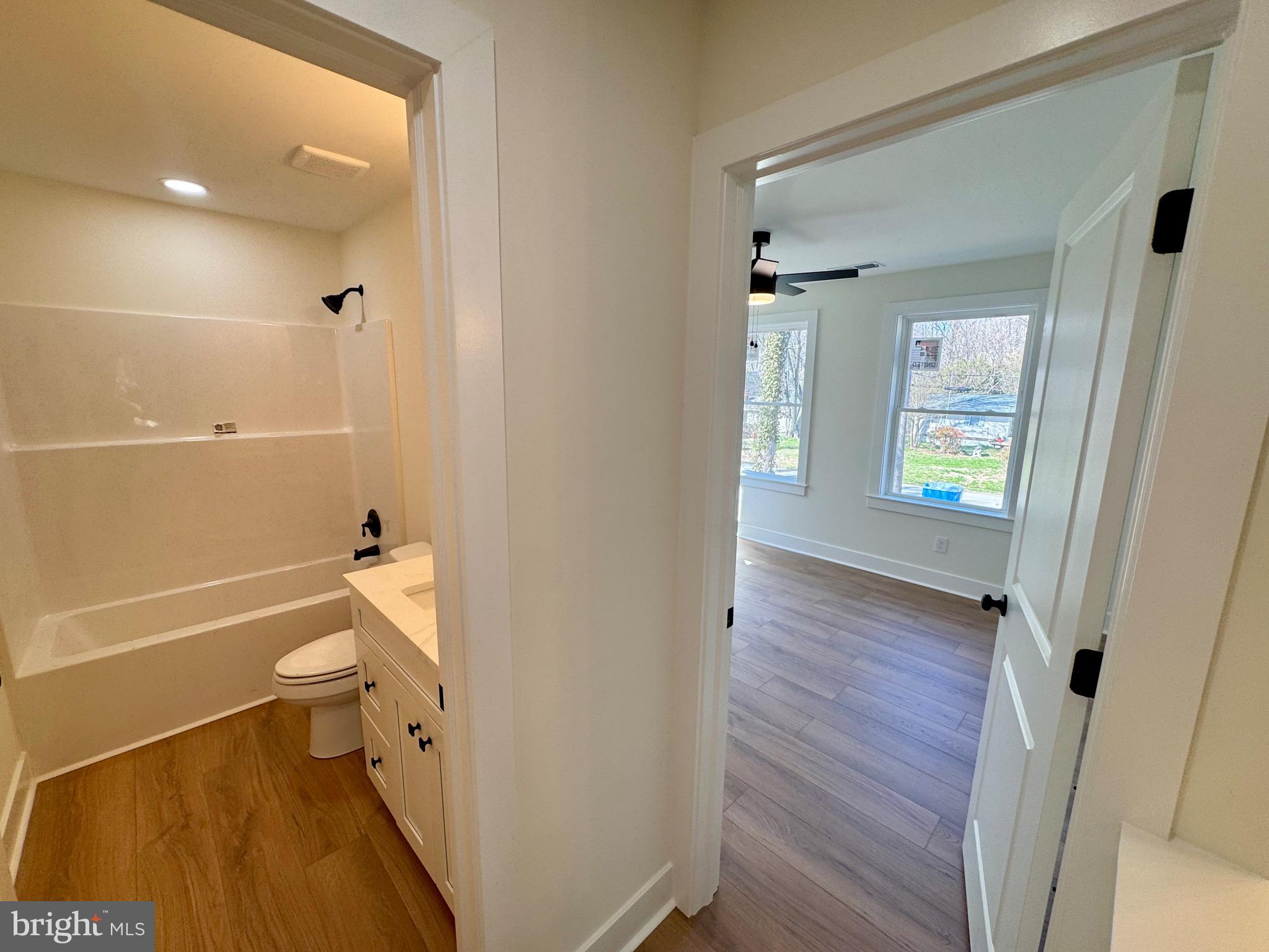 SUNNY ISLE OF KENT - Residential