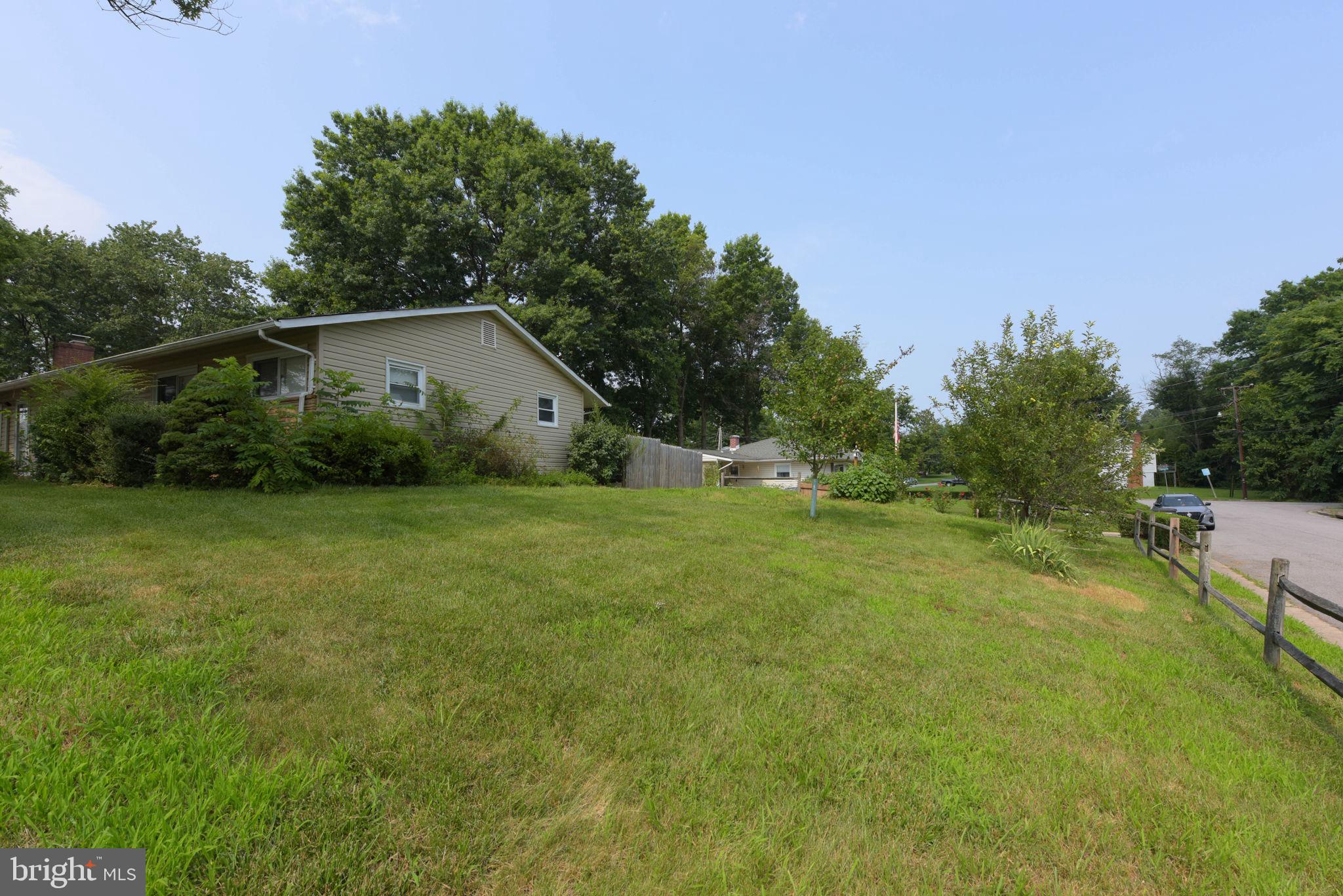 BELMONT - Residential