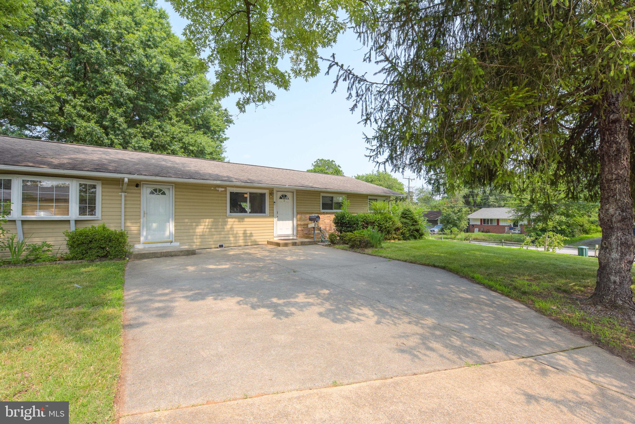 BELMONT - Residential