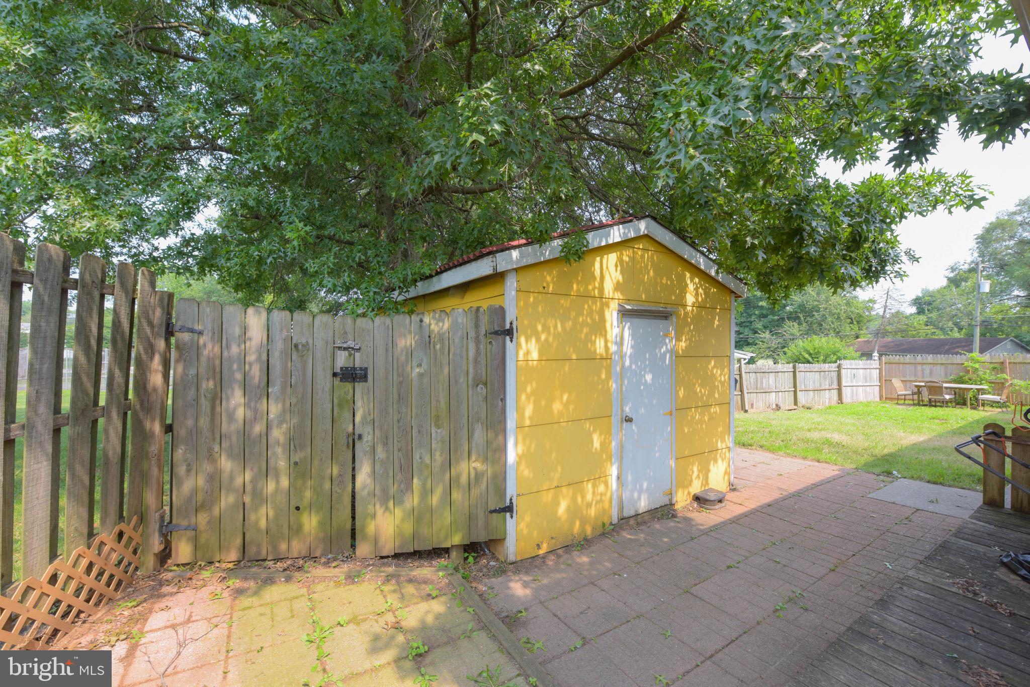 BELMONT - Residential