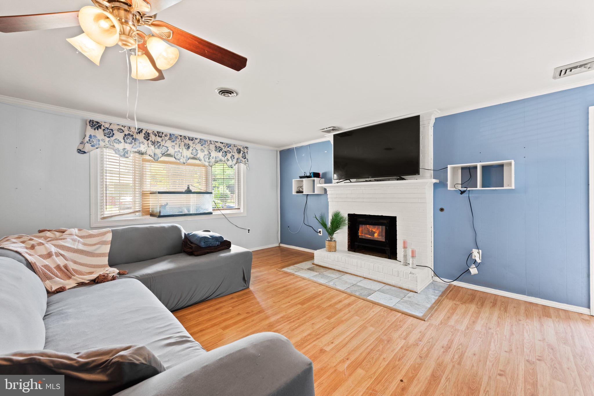 BELMONT - Residential