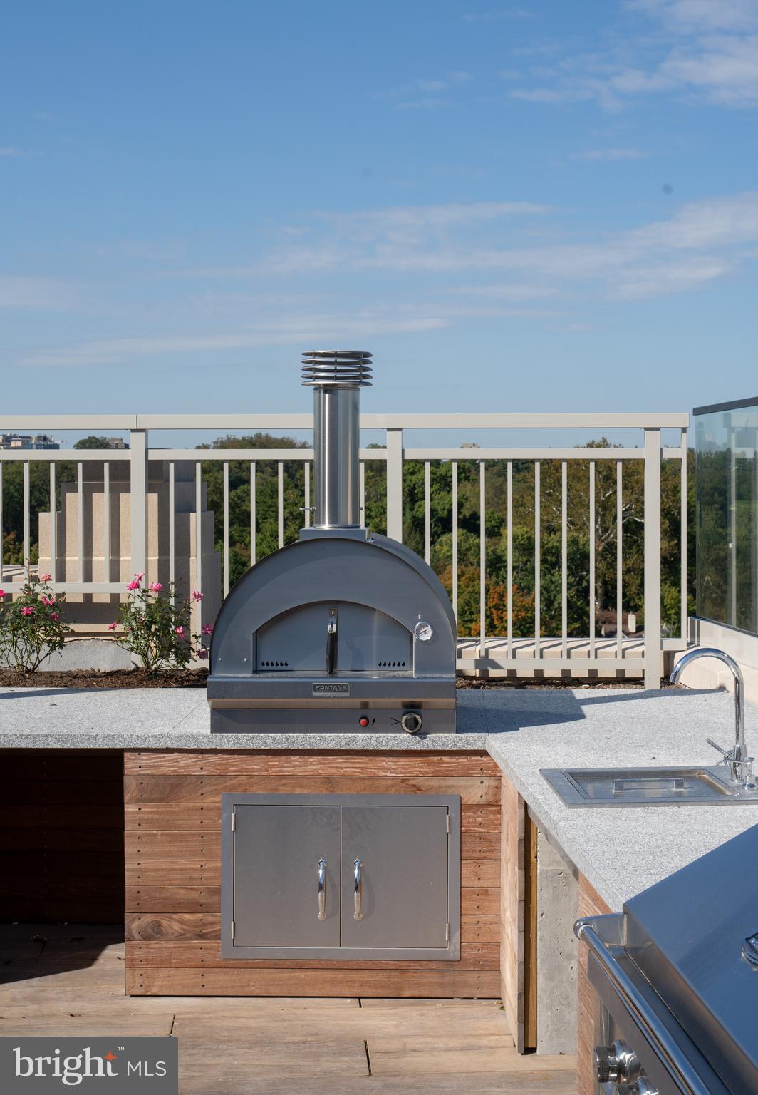 CHEVY CHASE - Residential Lease