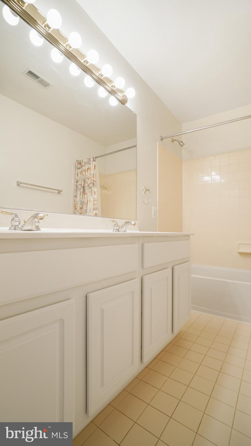 WOODLANDS OF FAIR LAKES - Residential