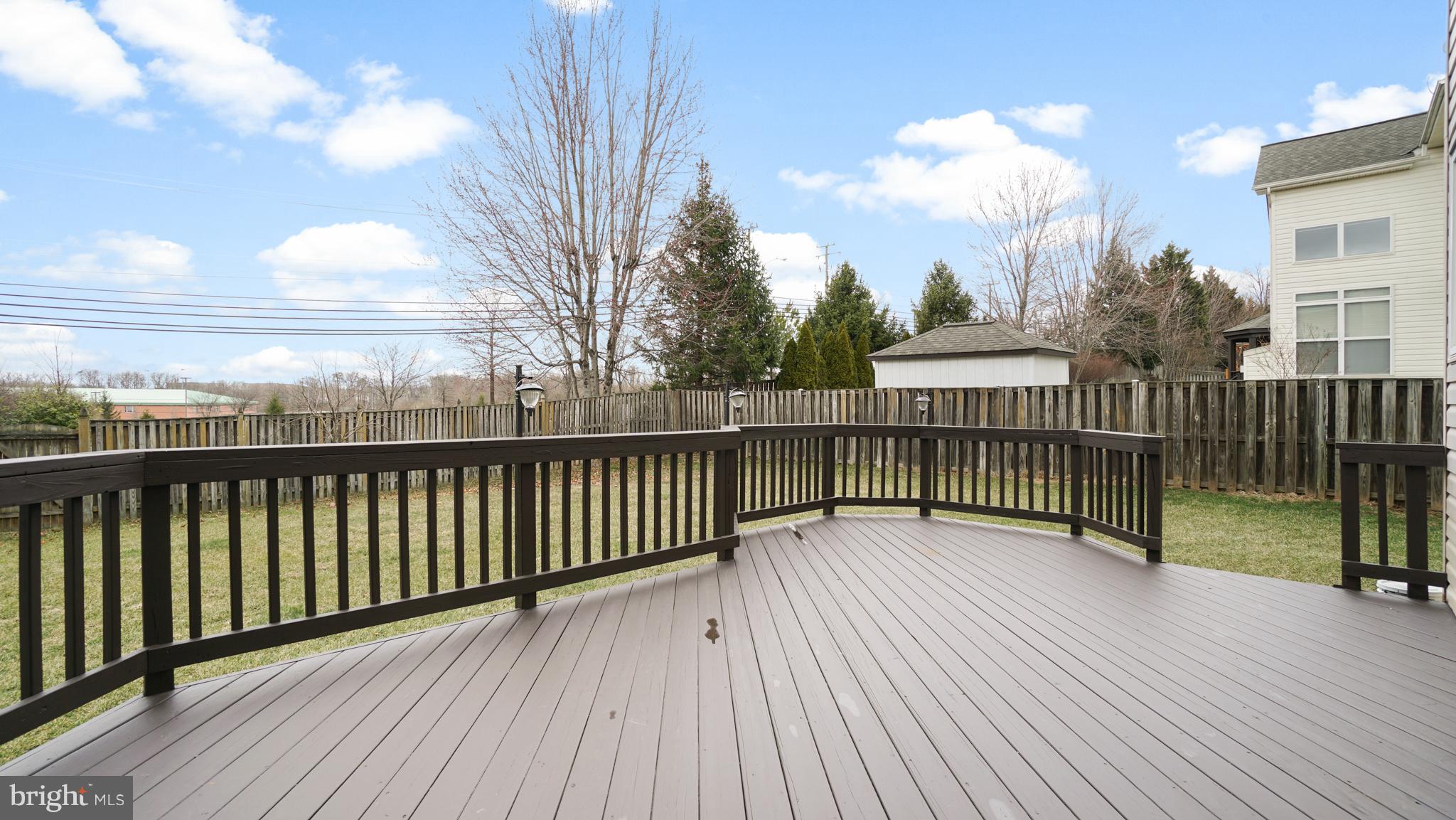 WOODLANDS OF FAIR LAKES - Residential