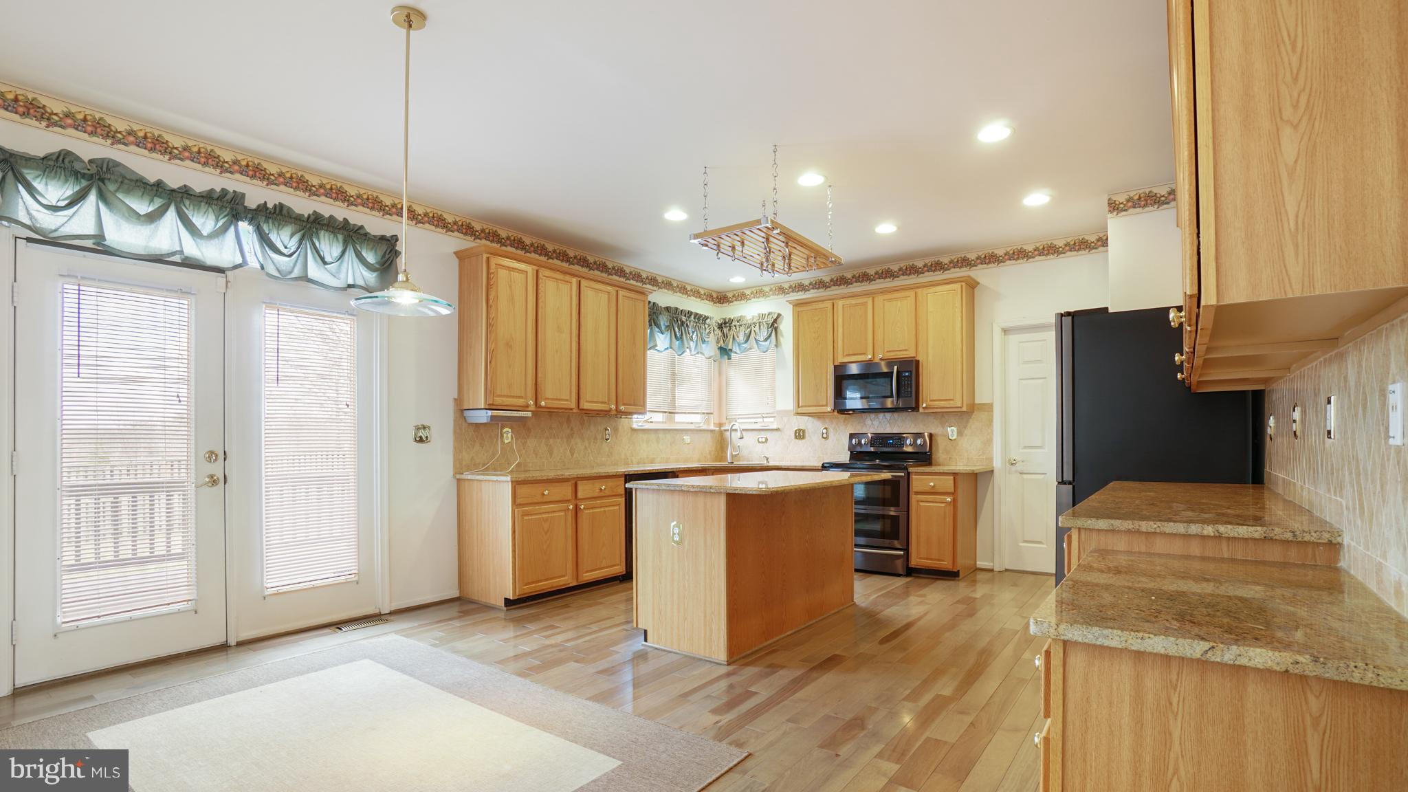 WOODLANDS OF FAIR LAKES - Residential