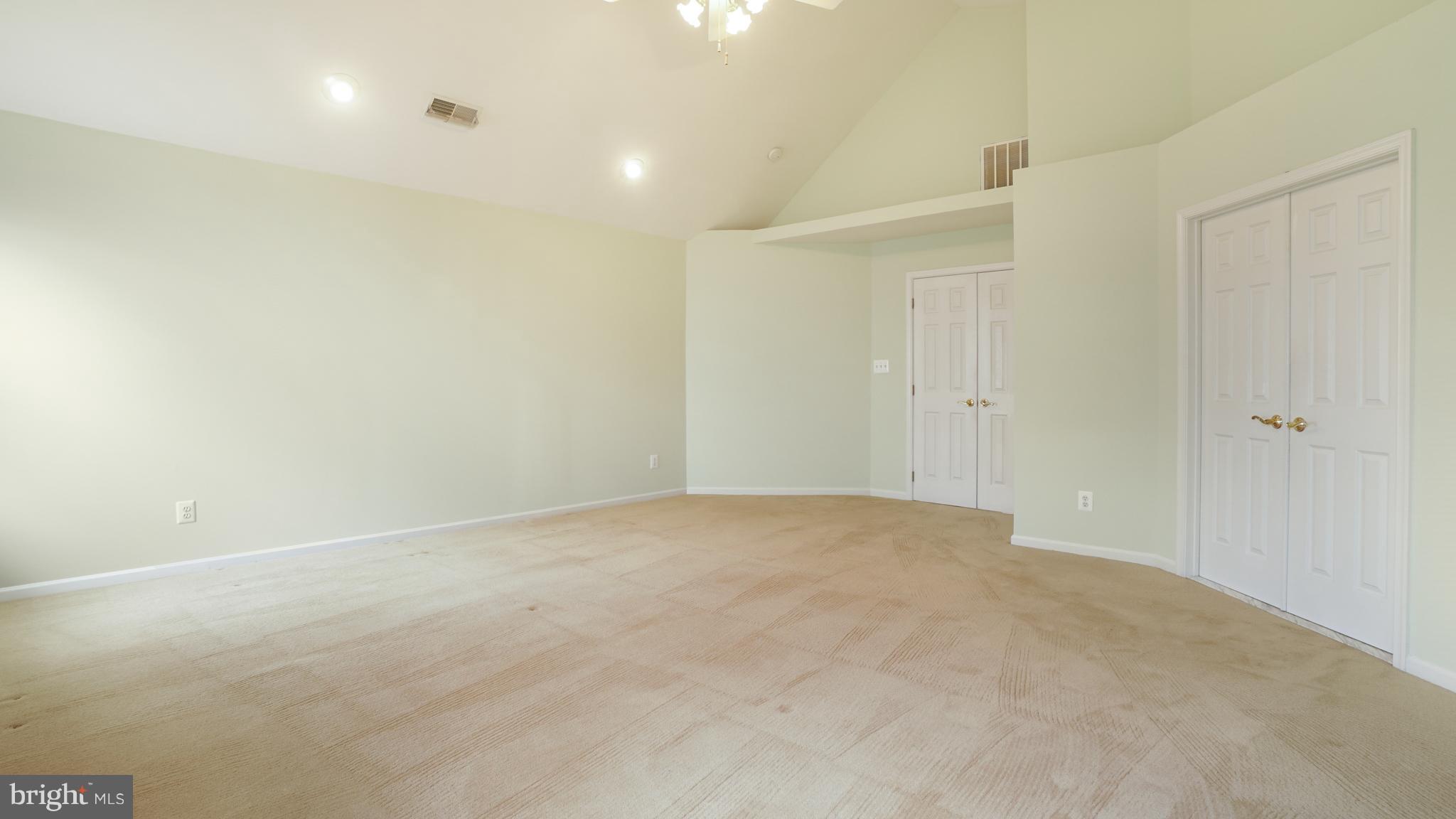 WOODLANDS OF FAIR LAKES - Residential